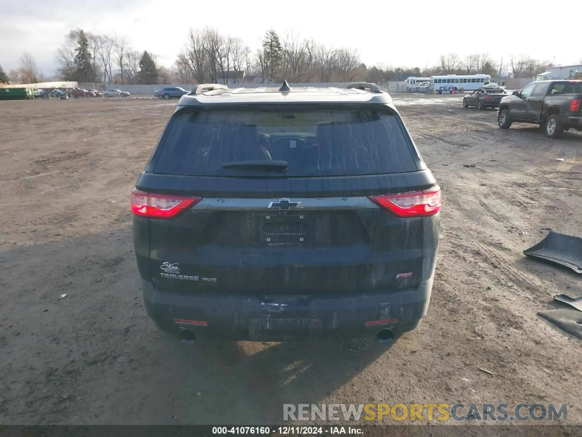 16 Photograph of a damaged car 1GNEVJKW1LJ120104 CHEVROLET TRAVERSE 2020