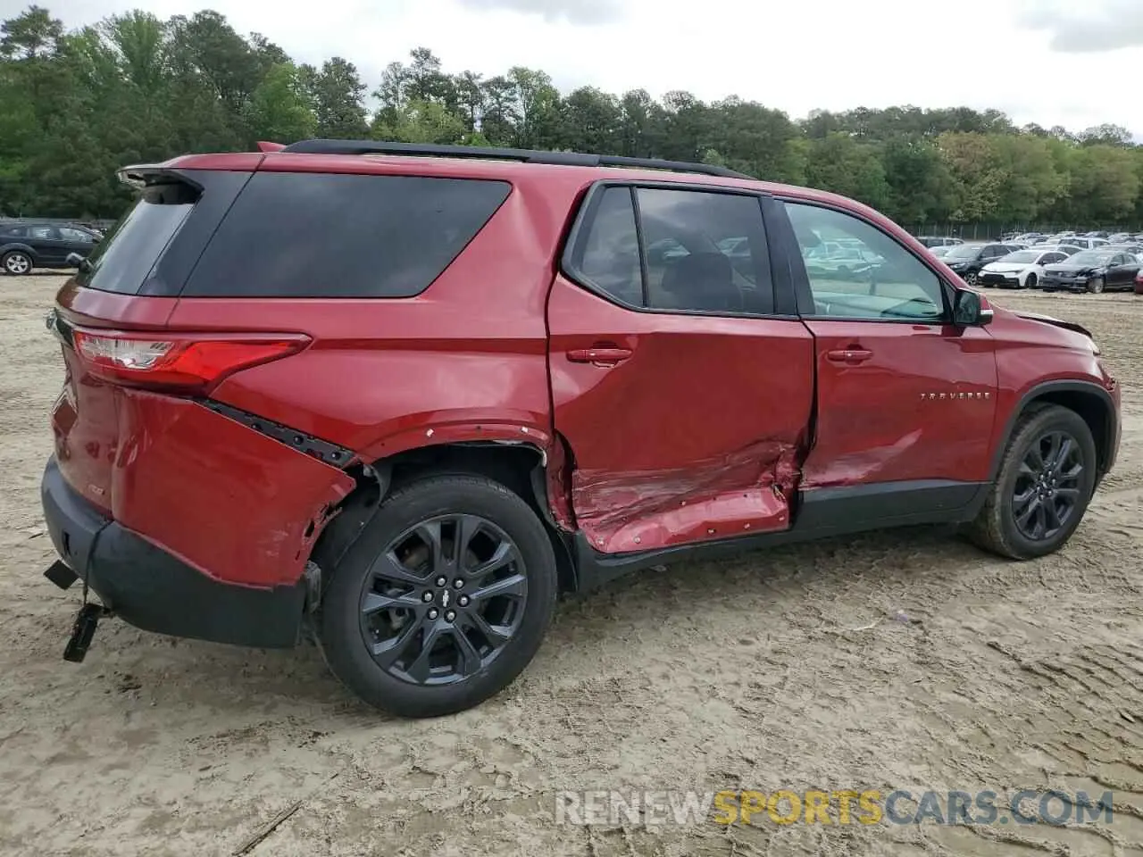 3 Photograph of a damaged car 1GNEVJKW1LJ163969 CHEVROLET TRAVERSE 2020