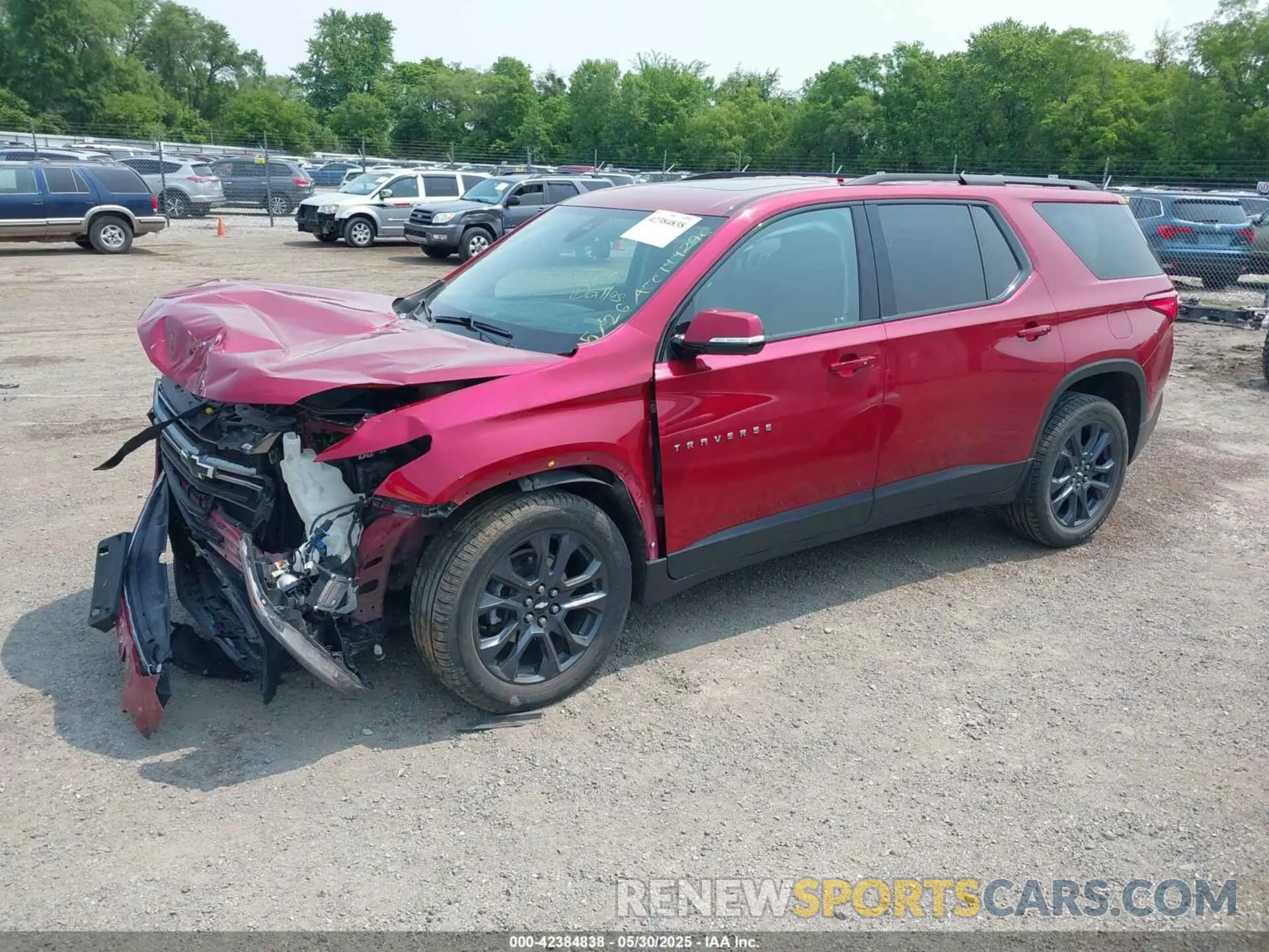 2 Photograph of a damaged car 1GNEVJKW5LJ149296 CHEVROLET TRAVERSE 2020