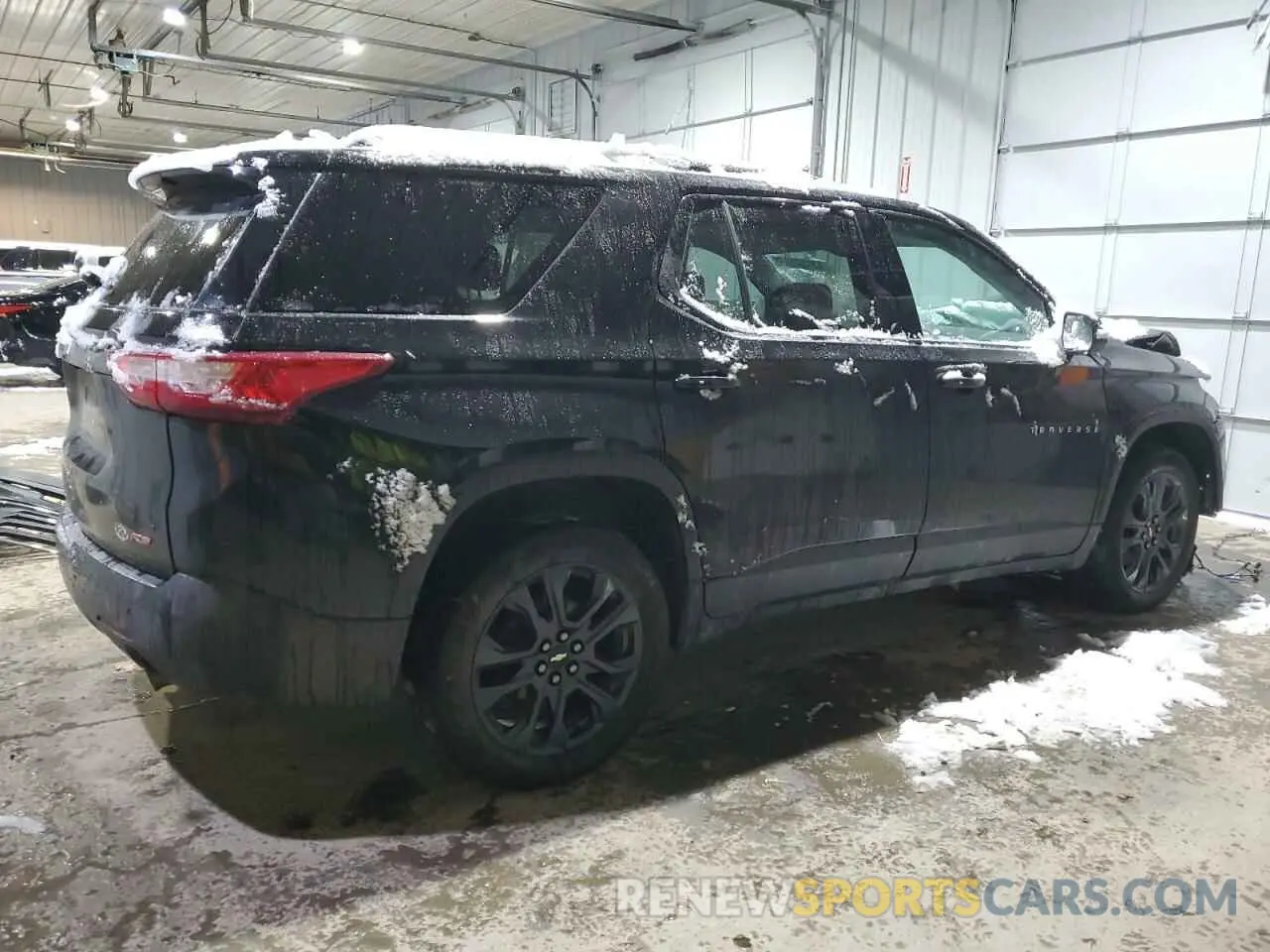 3 Photograph of a damaged car 1GNEVJKW6LJ282987 CHEVROLET TRAVERSE 2020