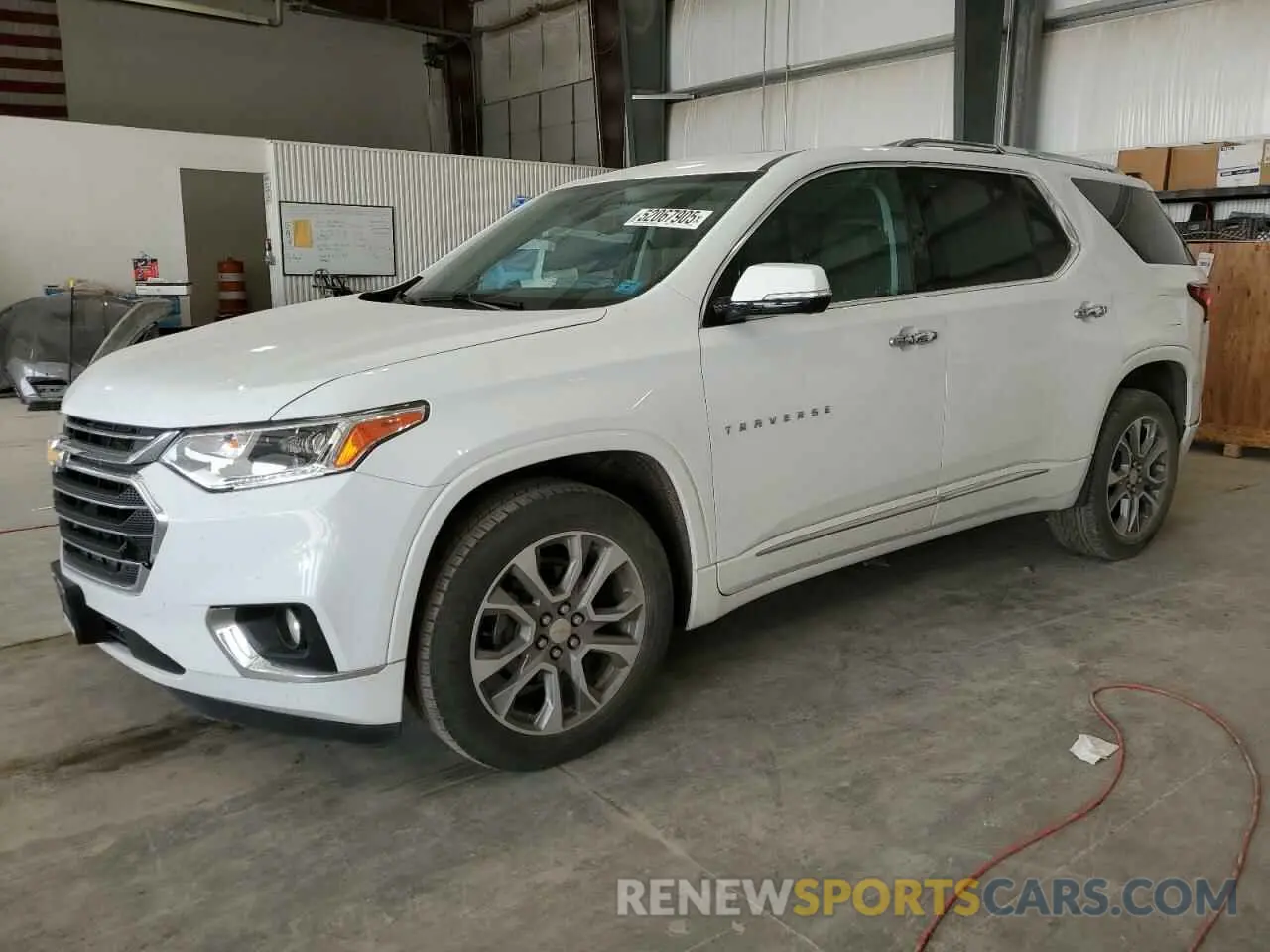 1 Photograph of a damaged car 1GNEVKKW9LJ202023 CHEVROLET TRAVERSE 2020