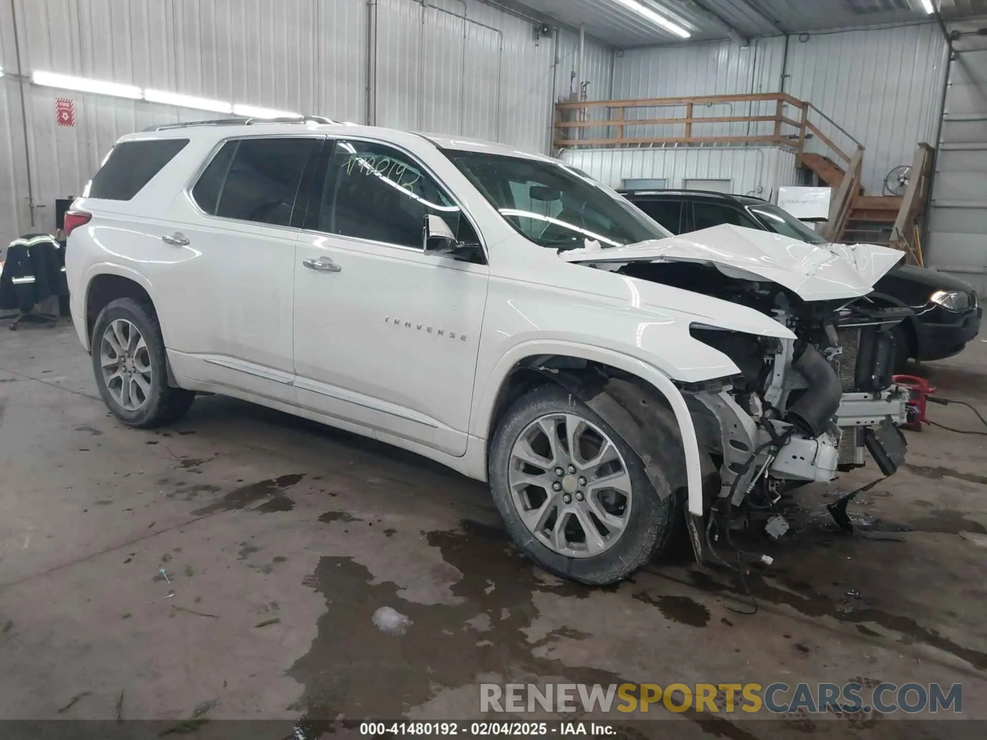 1 Photograph of a damaged car 1GNEVKKW9LJ220148 CHEVROLET TRAVERSE 2020