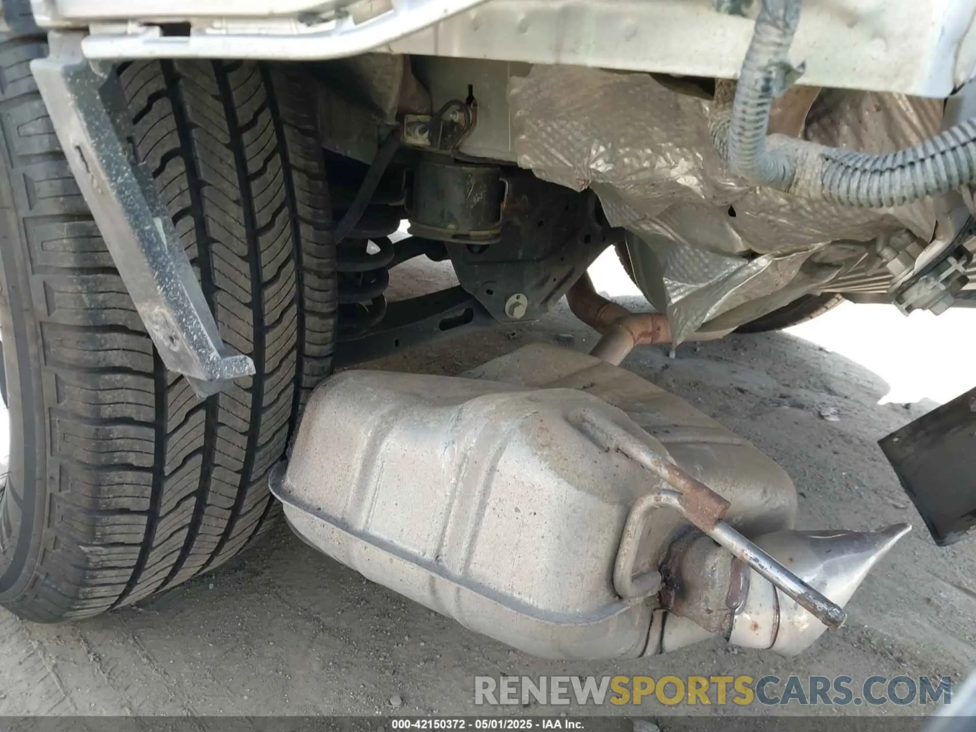 12 Photograph of a damaged car 1GNEVMKW8LJ219181 CHEVROLET TRAVERSE 2020