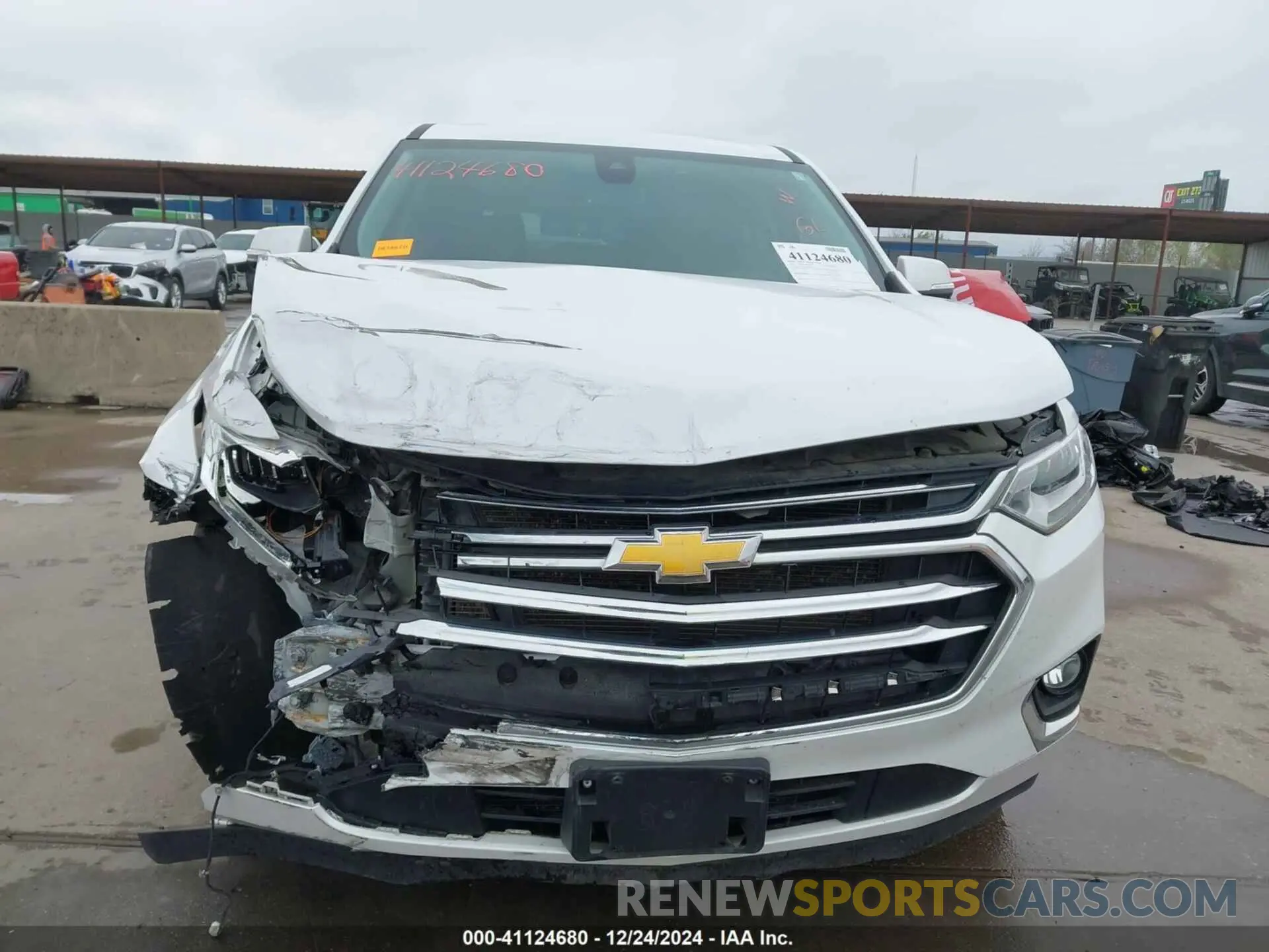 6 Photograph of a damaged car 1GNEVNKW2LJ191383 CHEVROLET TRAVERSE 2020