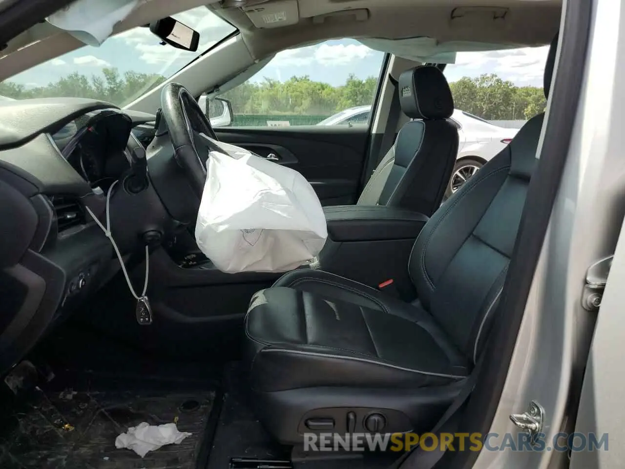 7 Photograph of a damaged car 1GNEVNKW6LJ186476 CHEVROLET TRAVERSE 2020