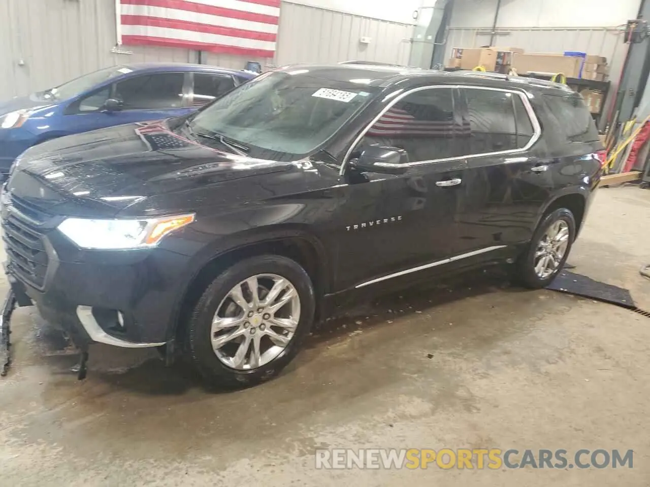 1 Photograph of a damaged car 1GNEVNKW7LJ244126 CHEVROLET TRAVERSE 2020