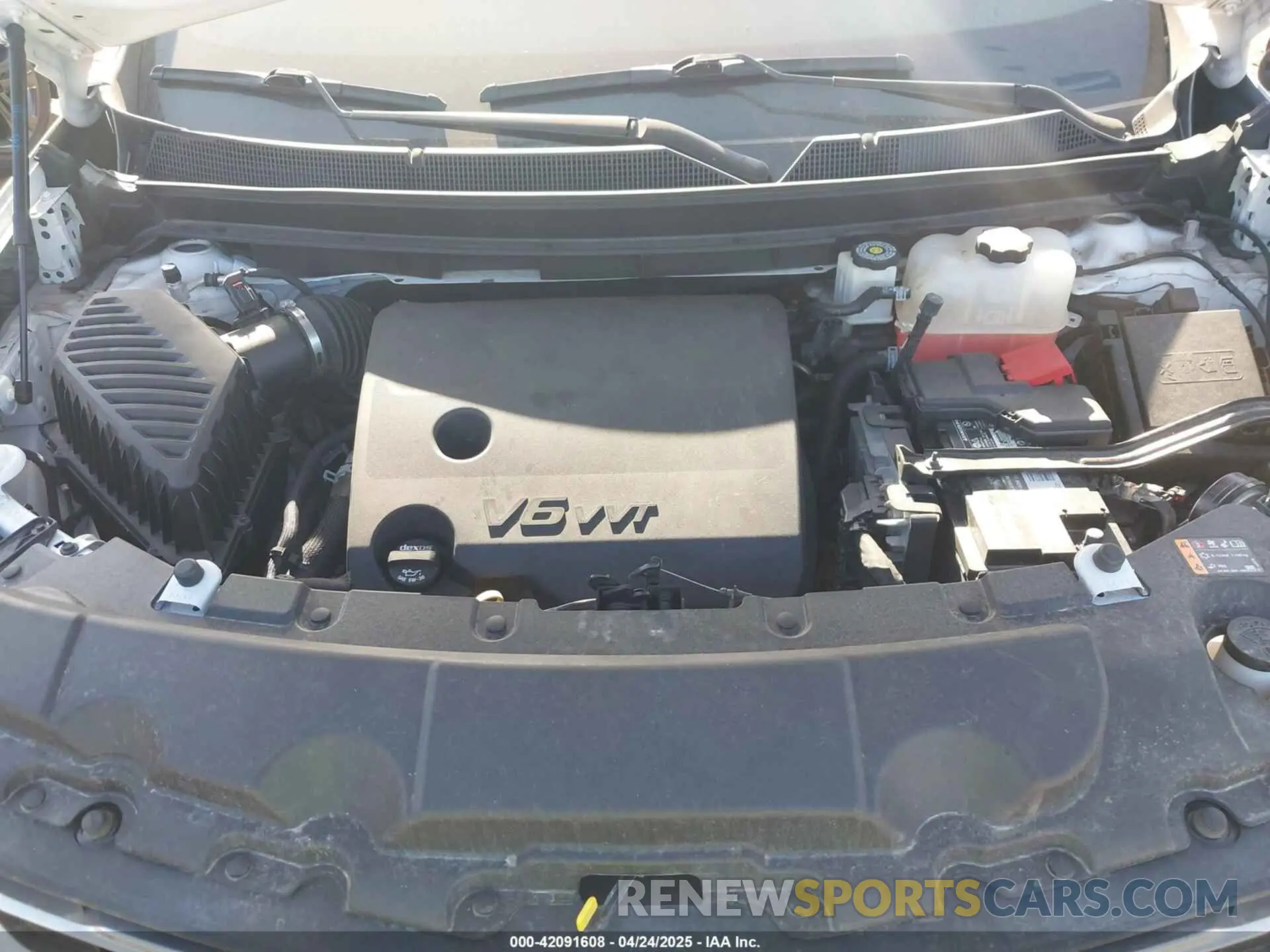 10 Photograph of a damaged car 1GNEVNKWXLJ178011 CHEVROLET TRAVERSE 2020