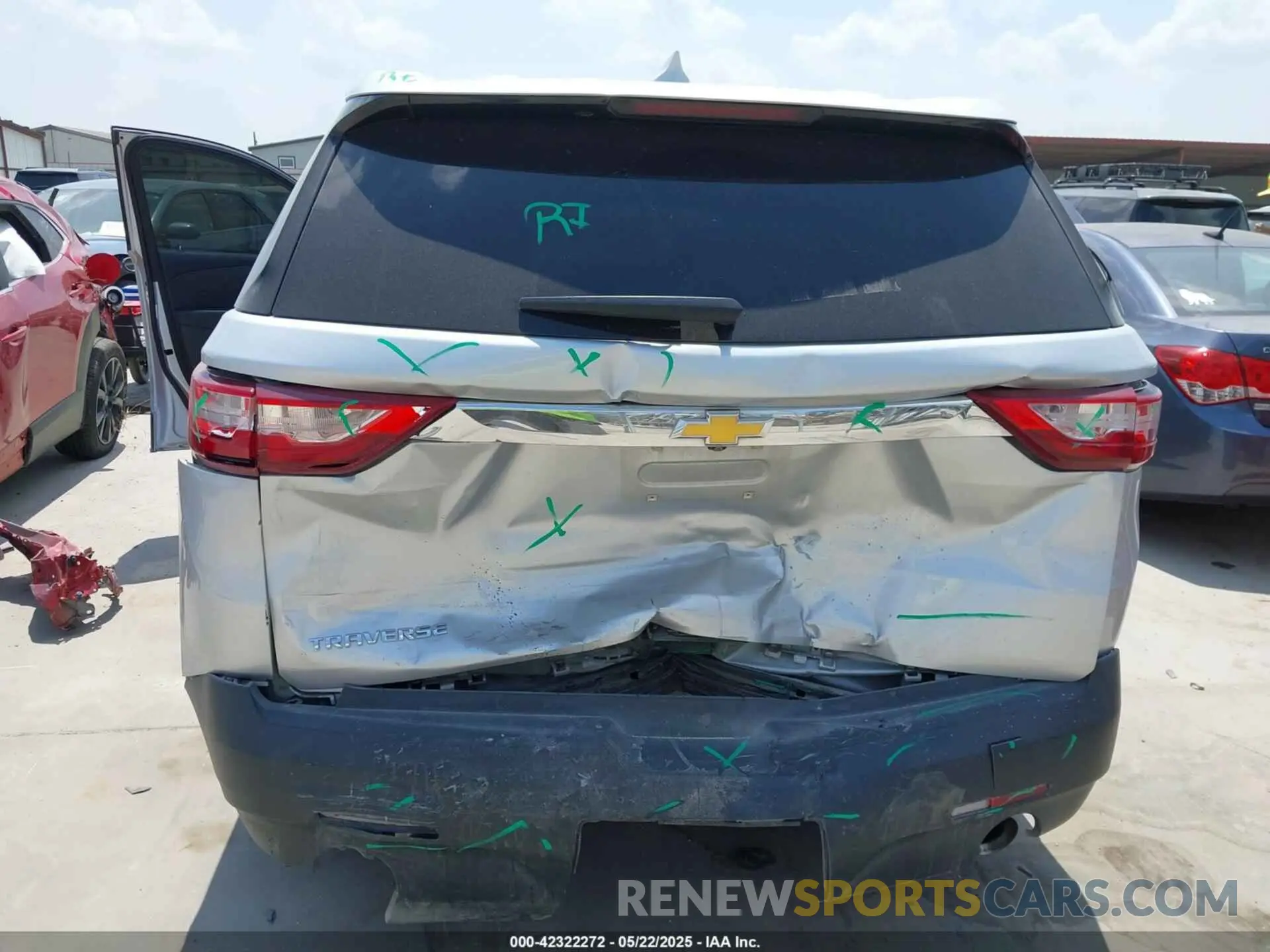 6 Photograph of a damaged car 1GNERFKW0MJ114605 CHEVROLET TRAVERSE 2021