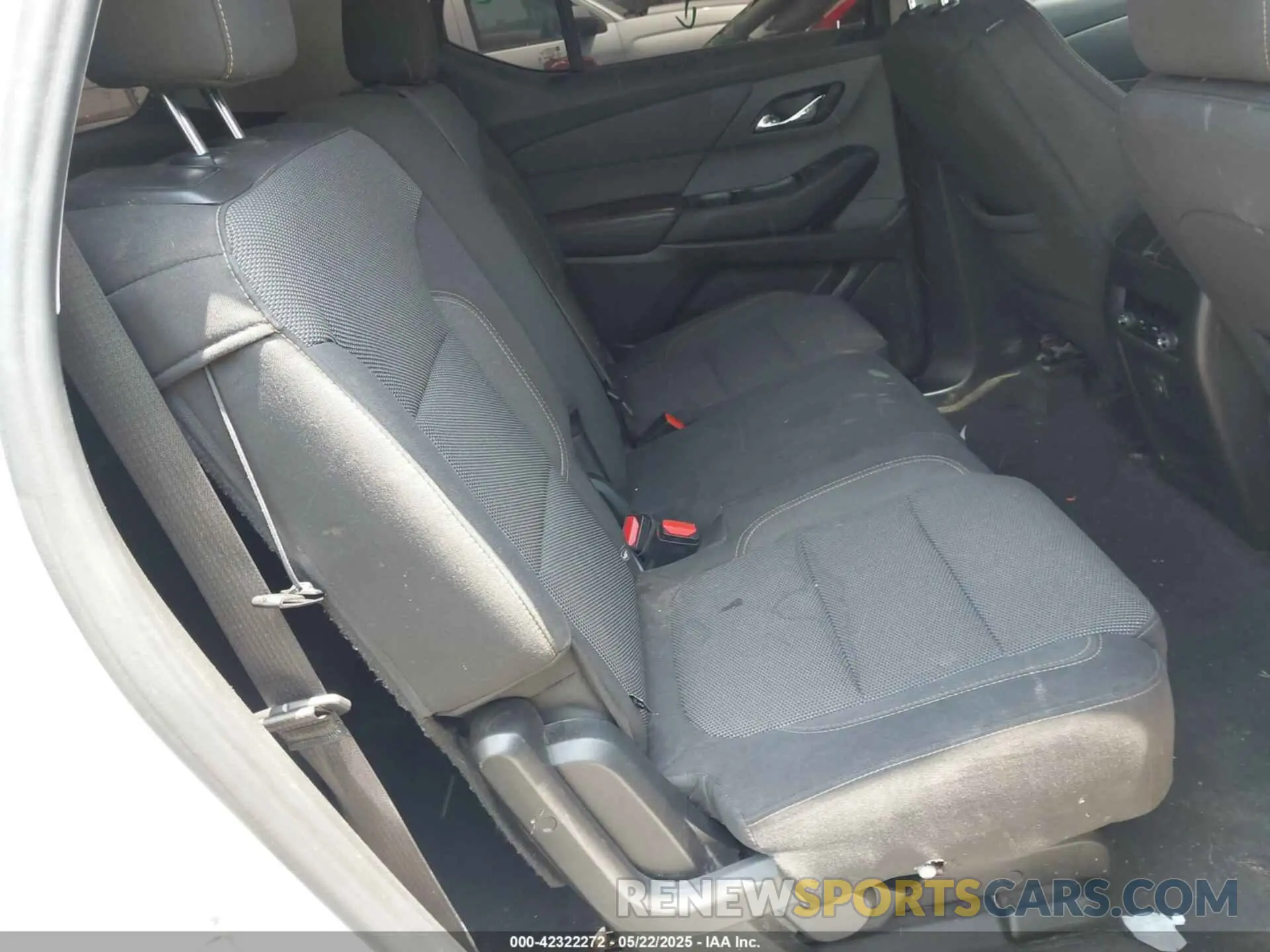 8 Photograph of a damaged car 1GNERFKW0MJ114605 CHEVROLET TRAVERSE 2021