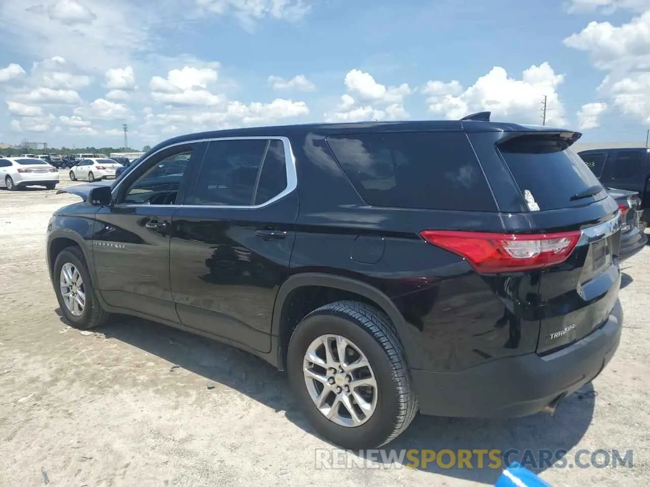 2 Photograph of a damaged car 1GNERFKW0MJ129296 CHEVROLET TRAVERSE 2021