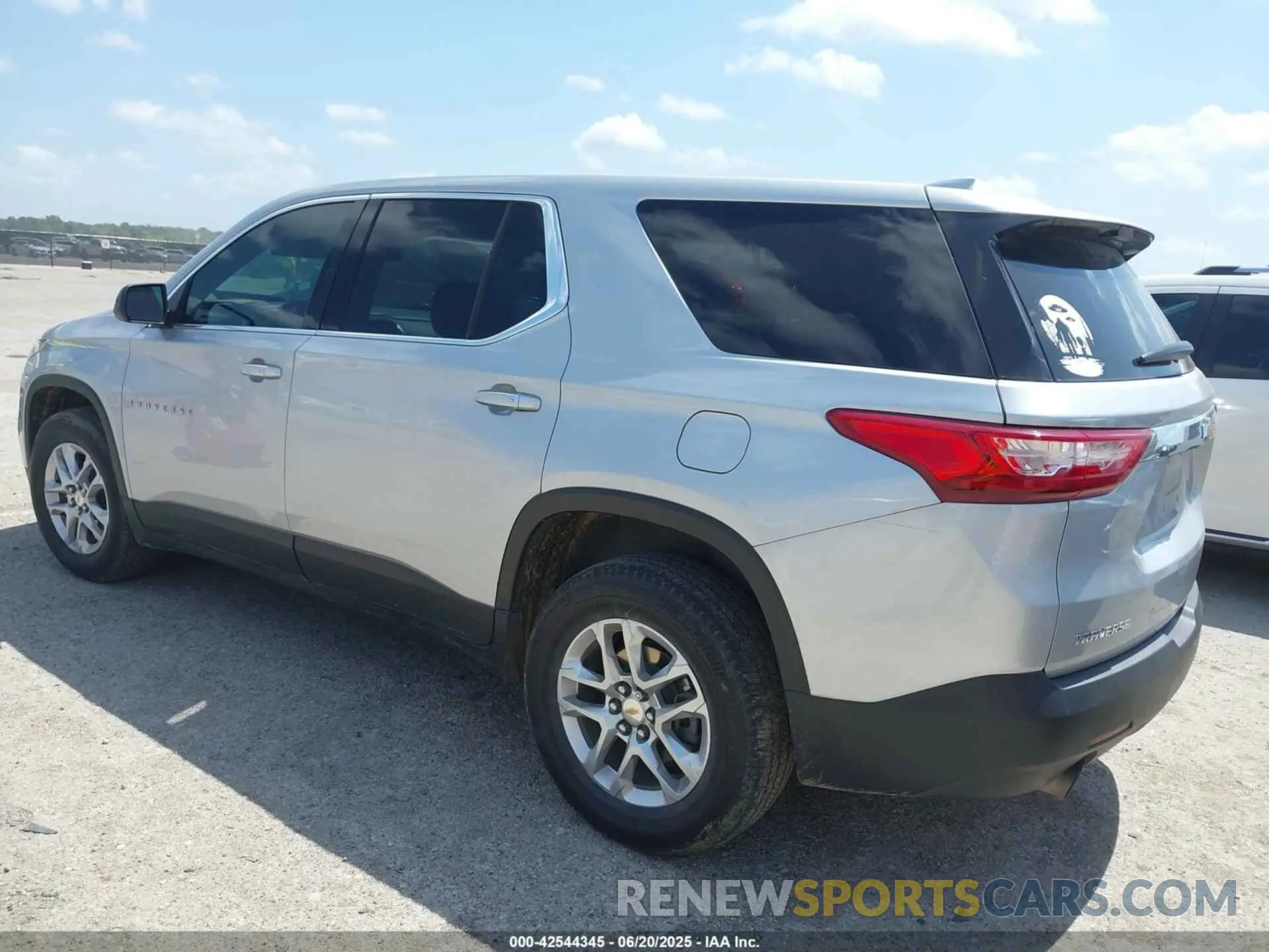 3 Photograph of a damaged car 1GNERFKW0MJ139715 CHEVROLET TRAVERSE 2021