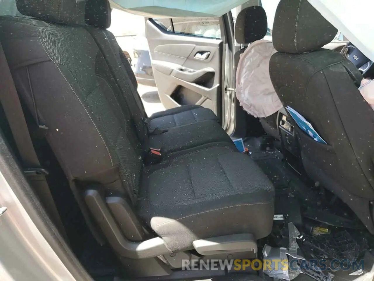 10 Photograph of a damaged car 1GNERFKW0MJ168423 CHEVROLET TRAVERSE 2021