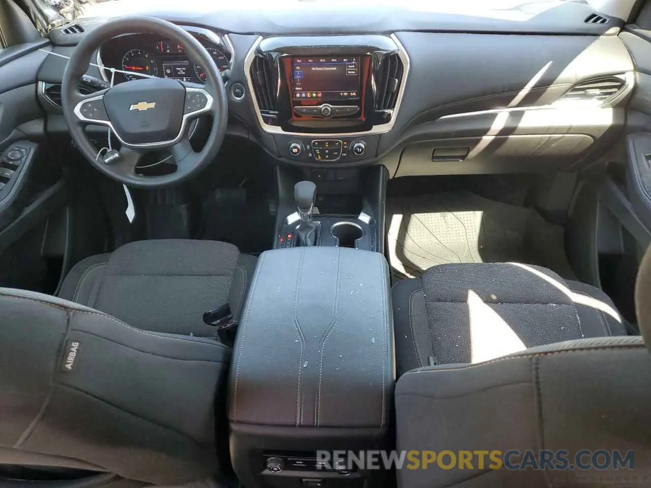 8 Photograph of a damaged car 1GNERFKW0MJ212971 CHEVROLET TRAVERSE 2021