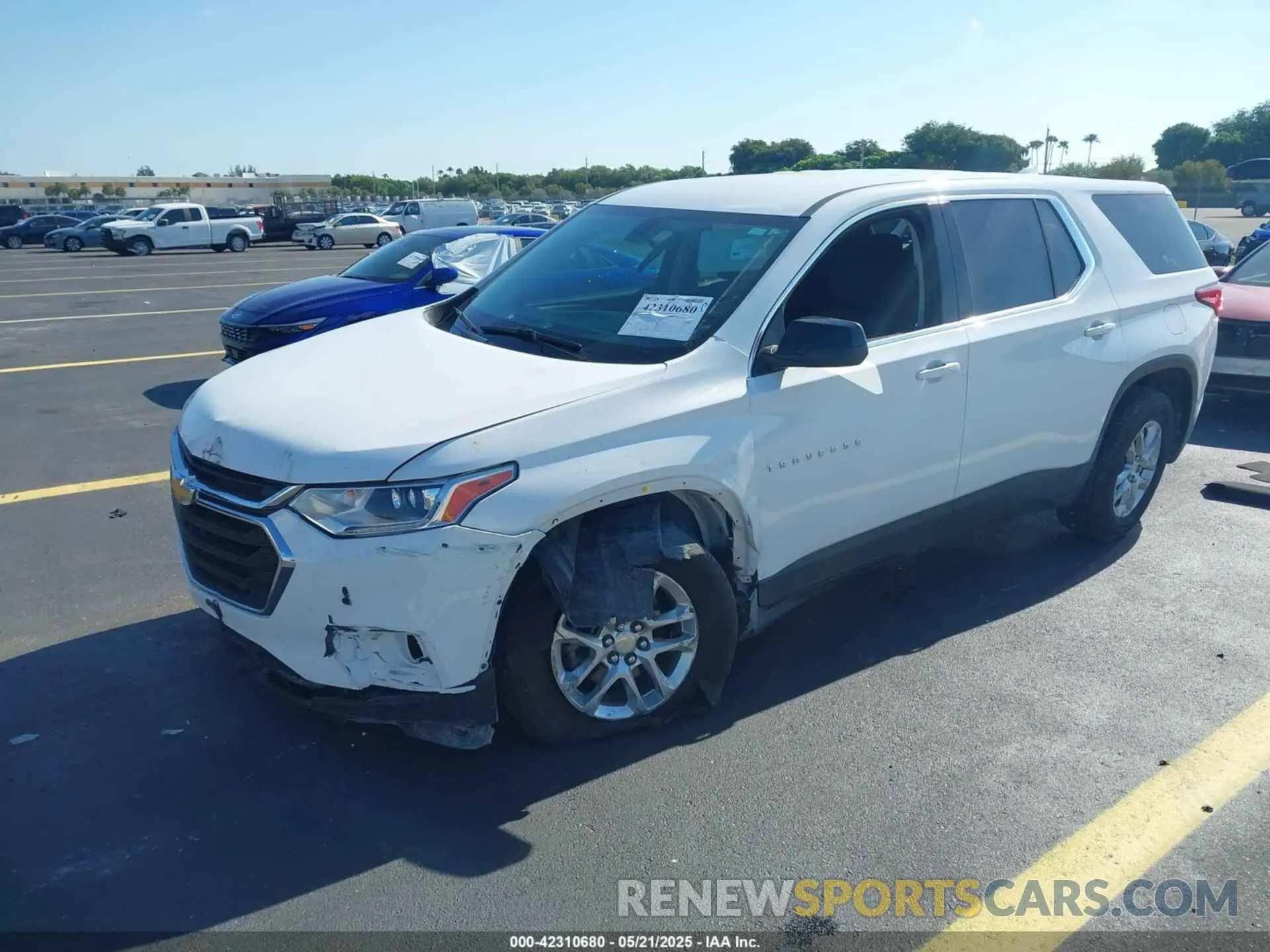 2 Photograph of a damaged car 1GNERFKW0MJ240592 CHEVROLET TRAVERSE 2021