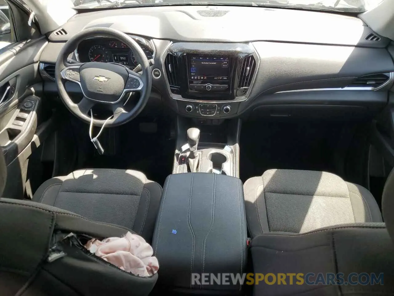 8 Photograph of a damaged car 1GNERFKW1MJ110076 CHEVROLET TRAVERSE 2021