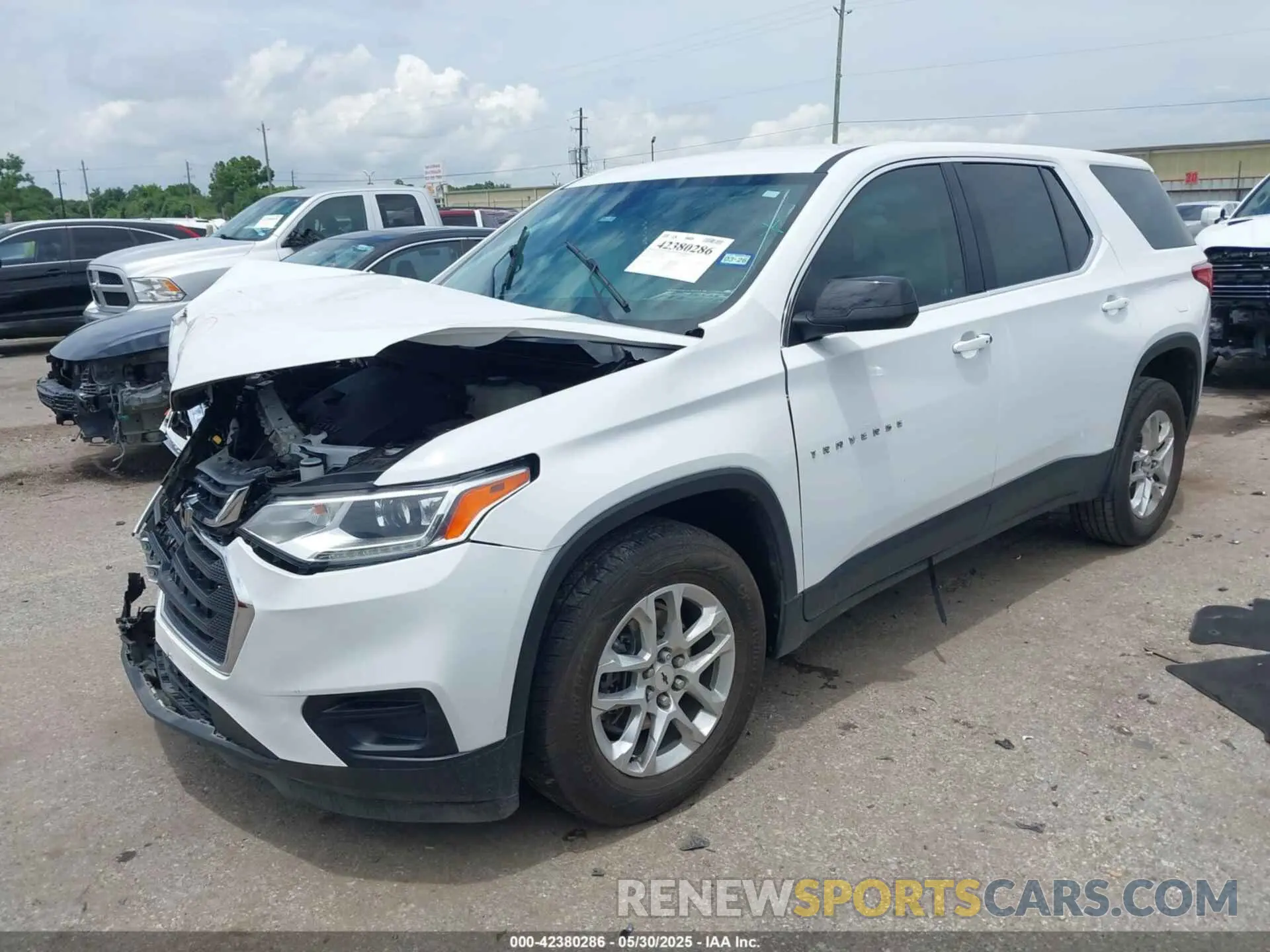 2 Photograph of a damaged car 1GNERFKW1MJ136984 CHEVROLET TRAVERSE 2021