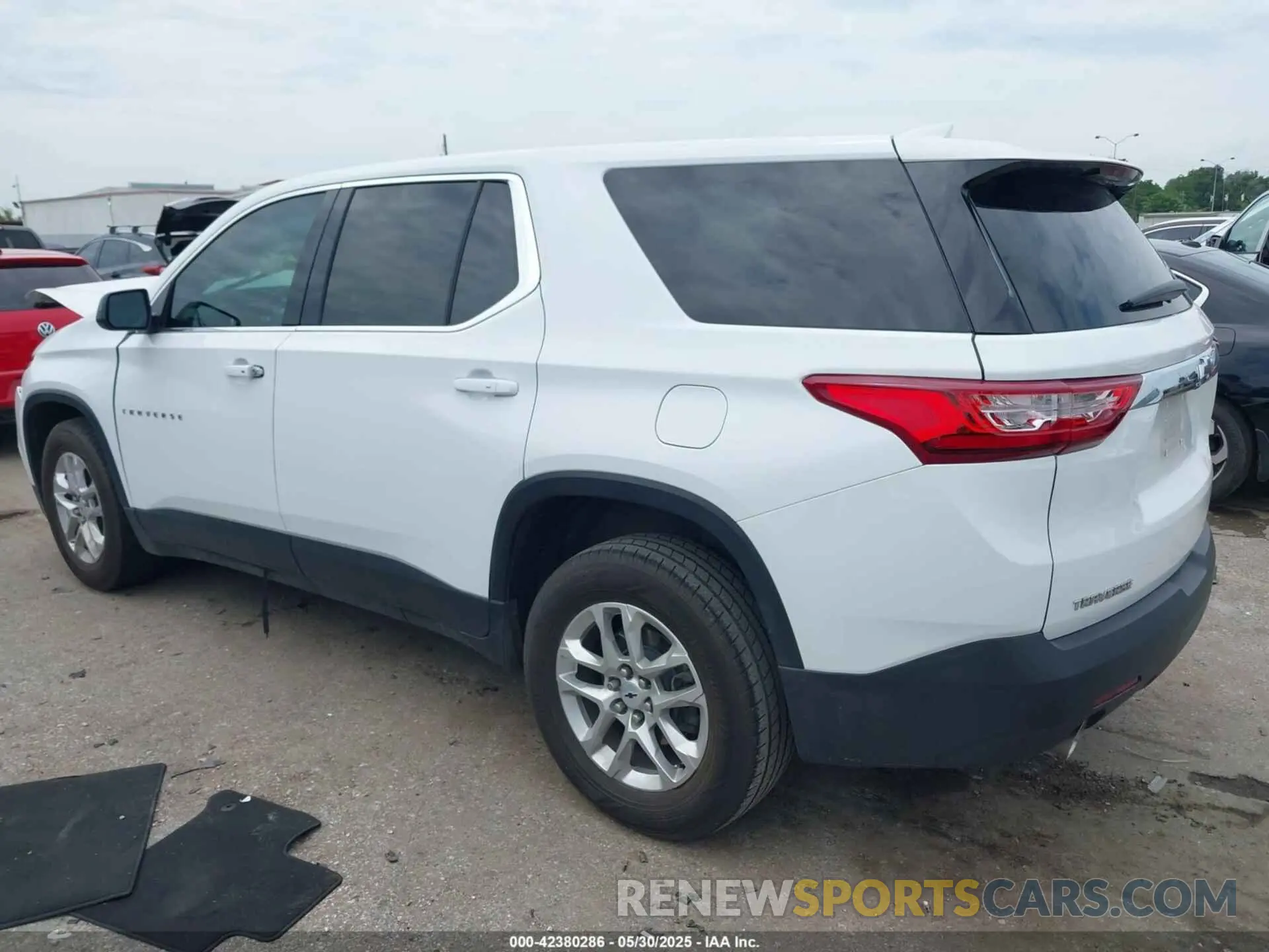 3 Photograph of a damaged car 1GNERFKW1MJ136984 CHEVROLET TRAVERSE 2021