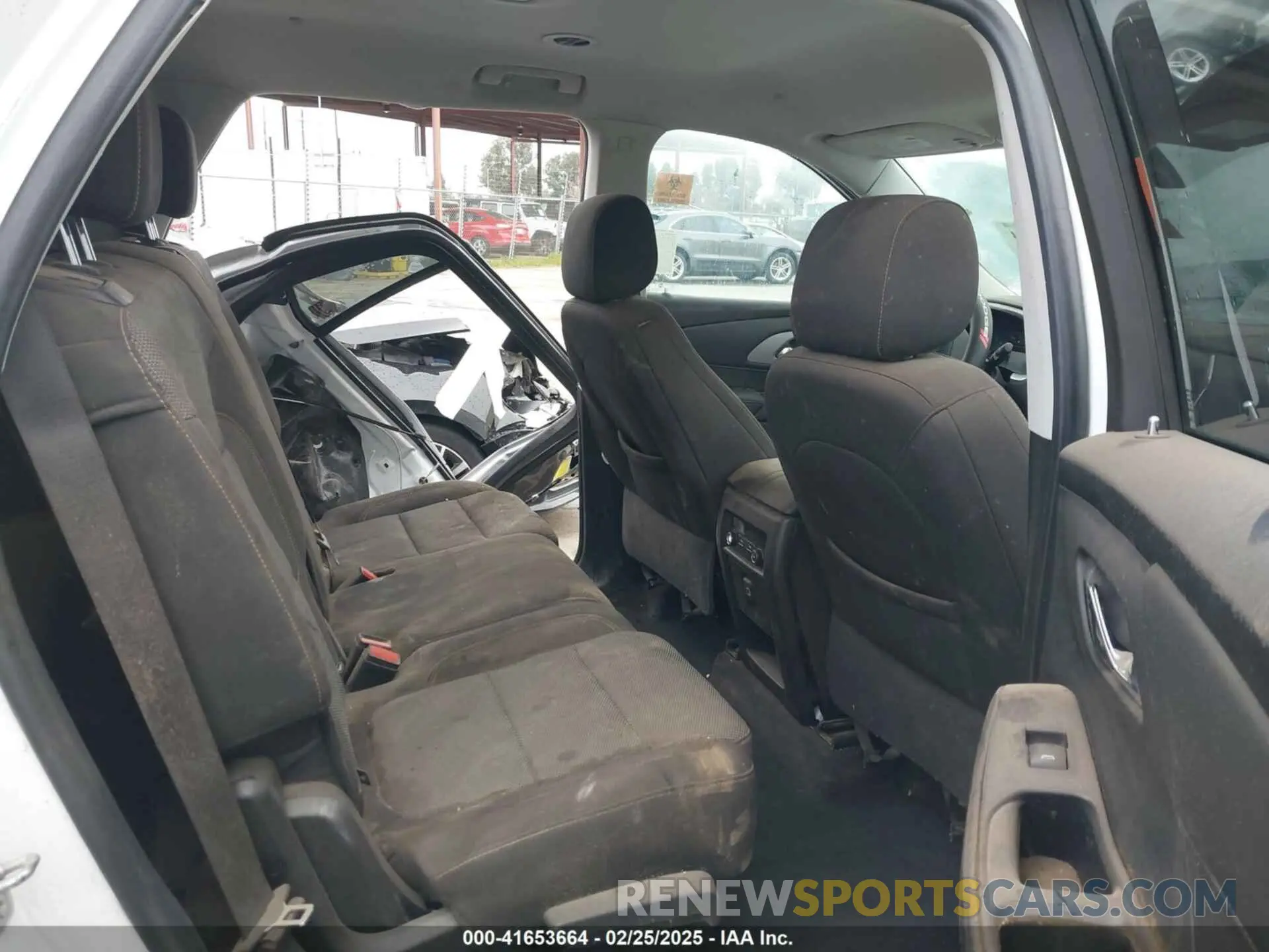 8 Photograph of a damaged car 1GNERFKW1MJ150335 CHEVROLET TRAVERSE 2021