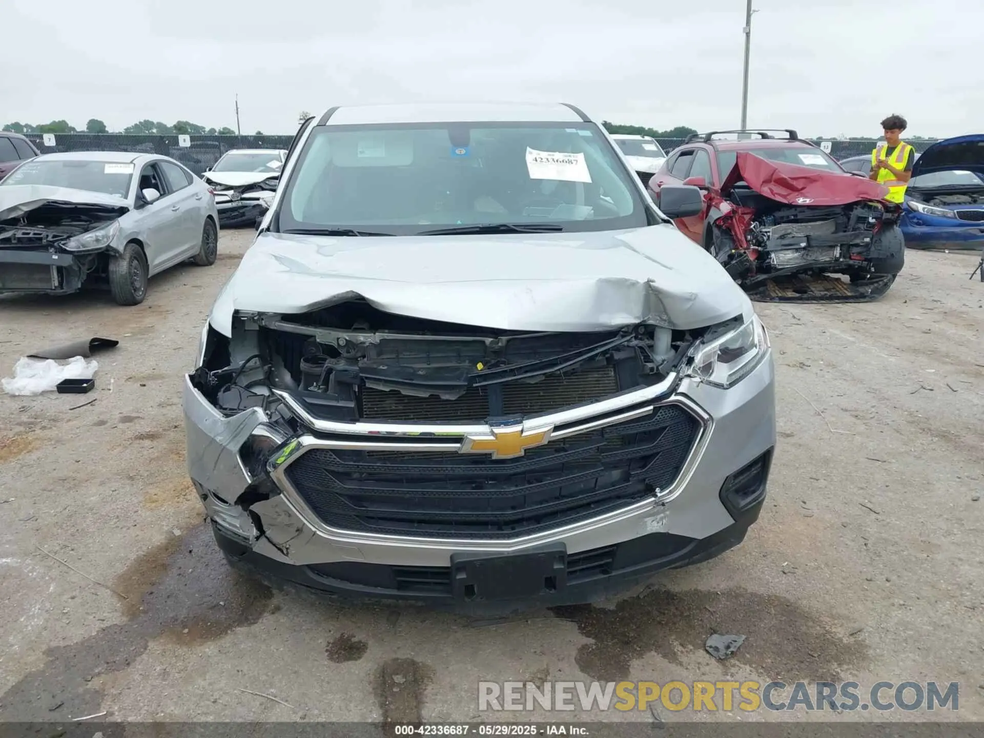 6 Photograph of a damaged car 1GNERFKW1MJ254095 CHEVROLET TRAVERSE 2021
