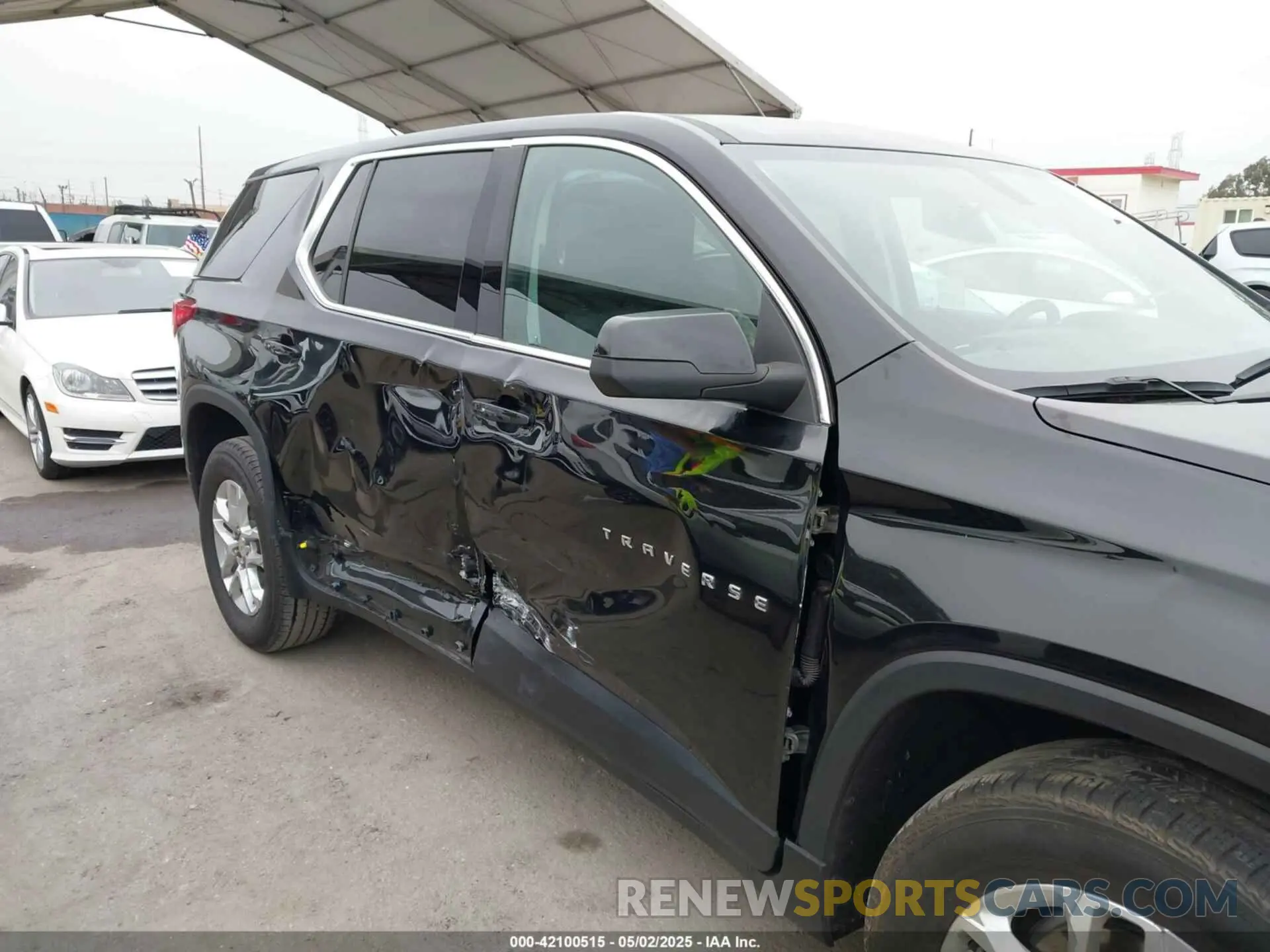 6 Photograph of a damaged car 1GNERFKW1MJ264769 CHEVROLET TRAVERSE 2021