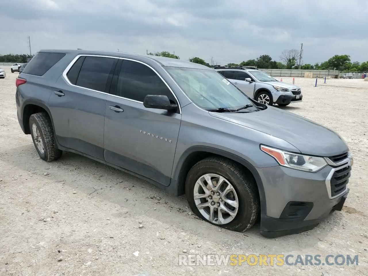 4 Photograph of a damaged car 1GNERFKW3MJ108622 CHEVROLET TRAVERSE 2021