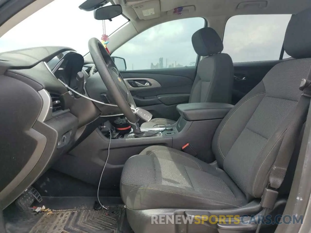 7 Photograph of a damaged car 1GNERFKW3MJ108622 CHEVROLET TRAVERSE 2021