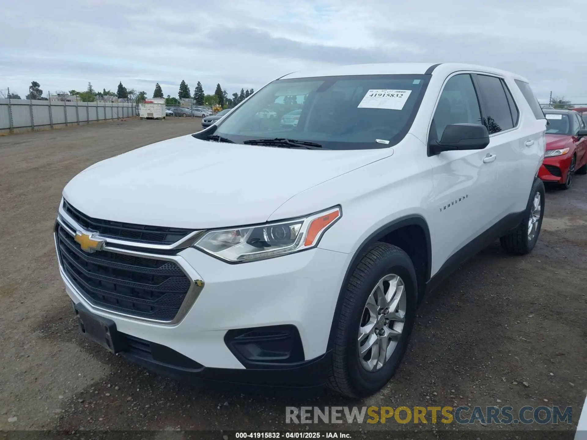 2 Photograph of a damaged car 1GNERFKW3MJ222460 CHEVROLET TRAVERSE 2021