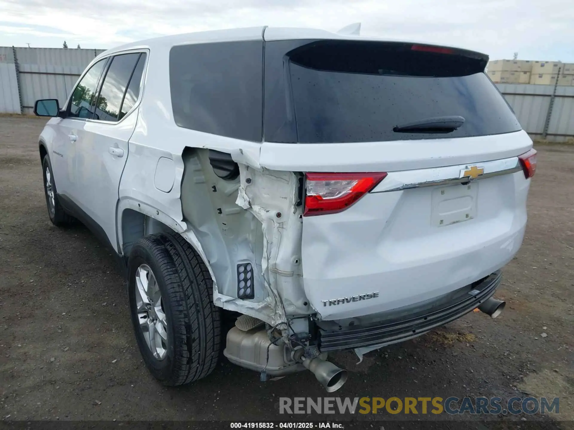 3 Photograph of a damaged car 1GNERFKW3MJ222460 CHEVROLET TRAVERSE 2021