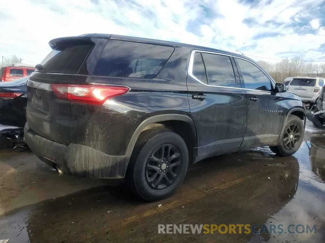 3 Photograph of a damaged car 1GNERFKW3MJ226931 CHEVROLET TRAVERSE 2021