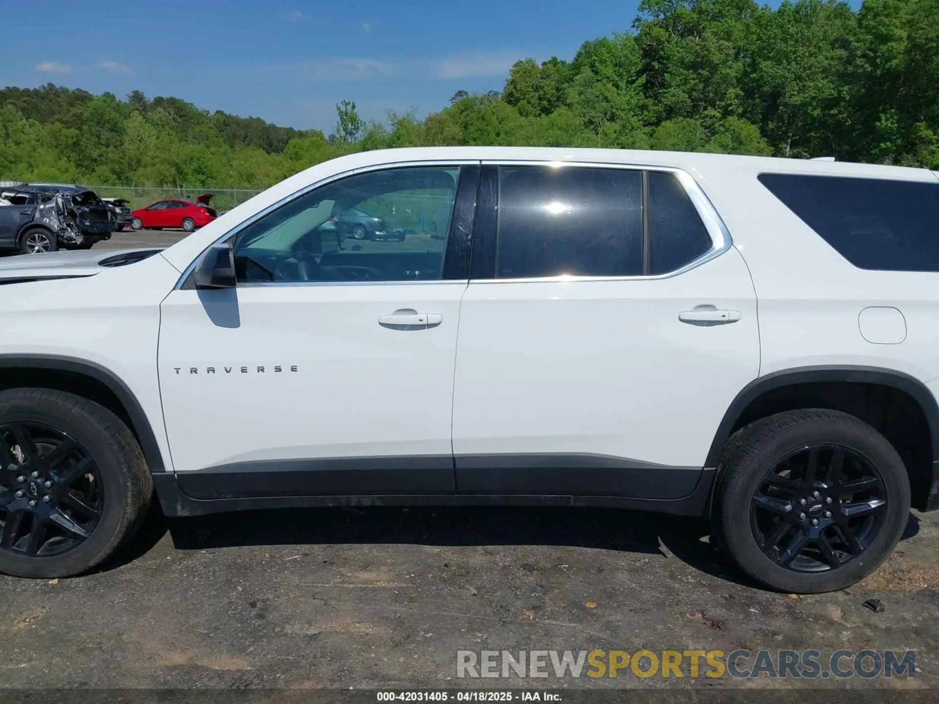 14 Photograph of a damaged car 1GNERFKW5MJ135241 CHEVROLET TRAVERSE 2021