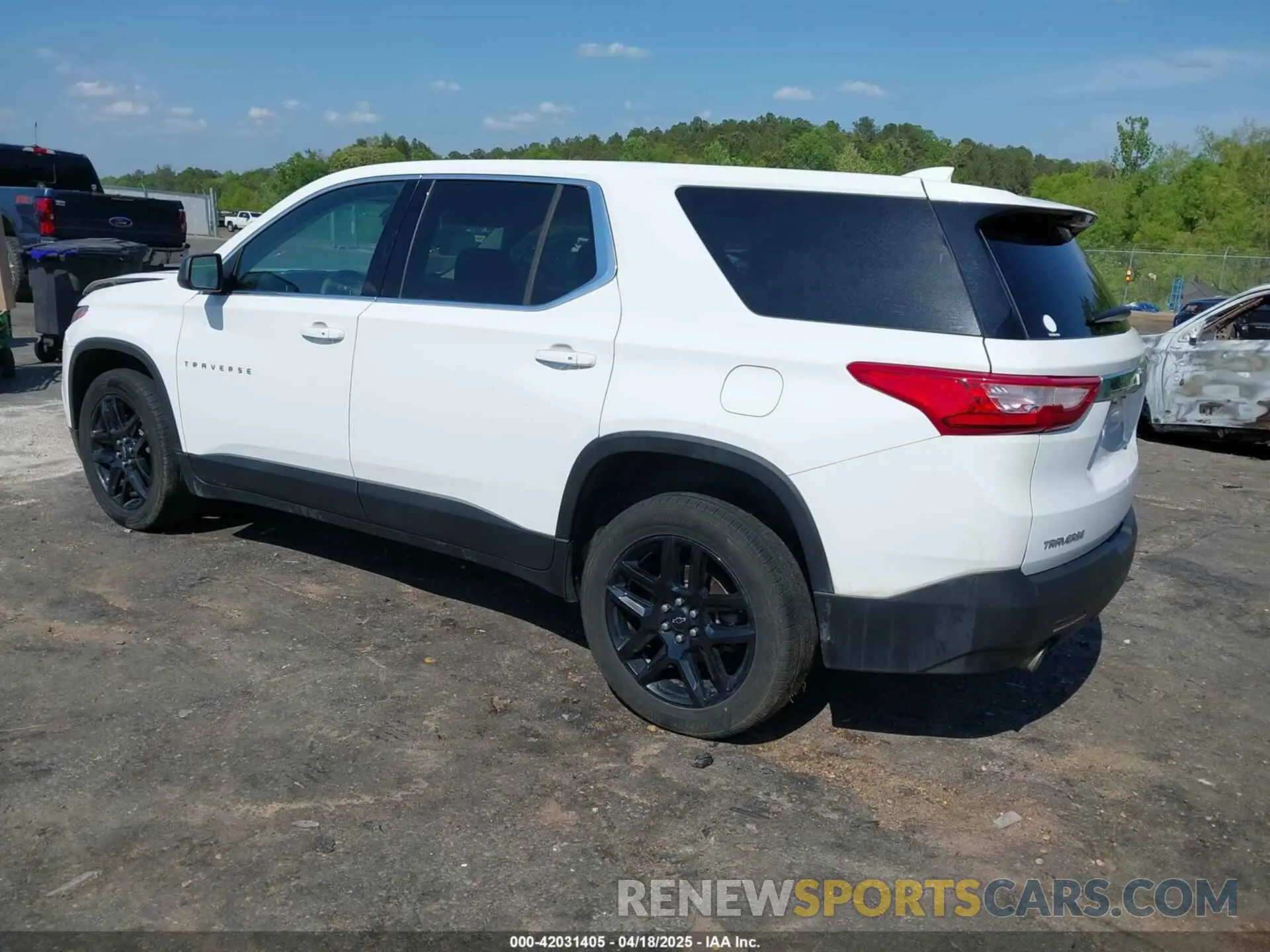 3 Photograph of a damaged car 1GNERFKW5MJ135241 CHEVROLET TRAVERSE 2021