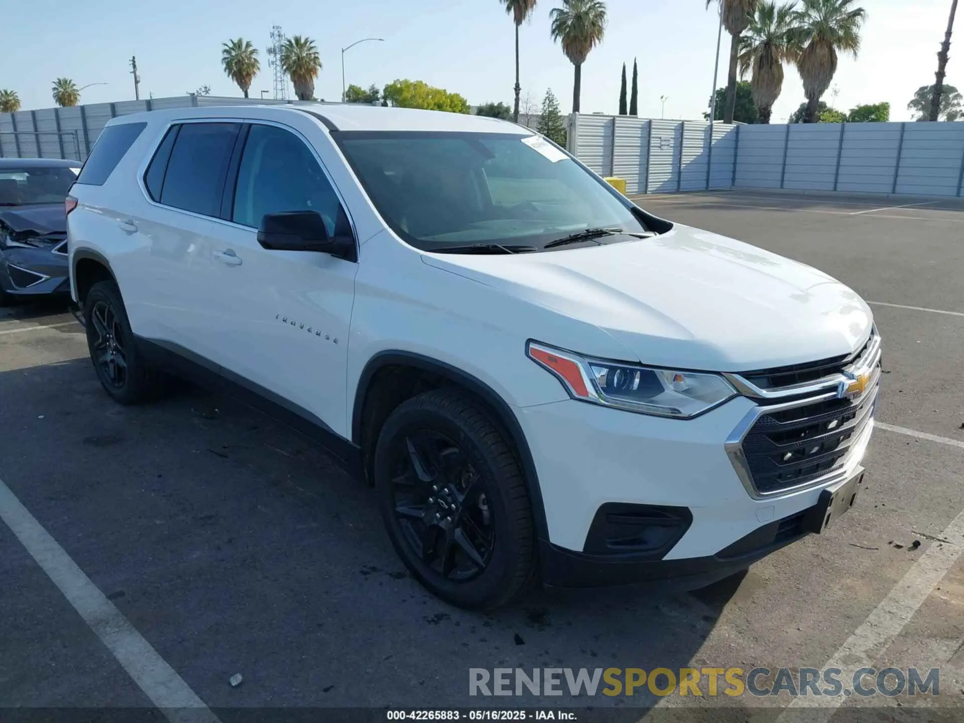 1 Photograph of a damaged car 1GNERFKW5MJ182754 CHEVROLET TRAVERSE 2021