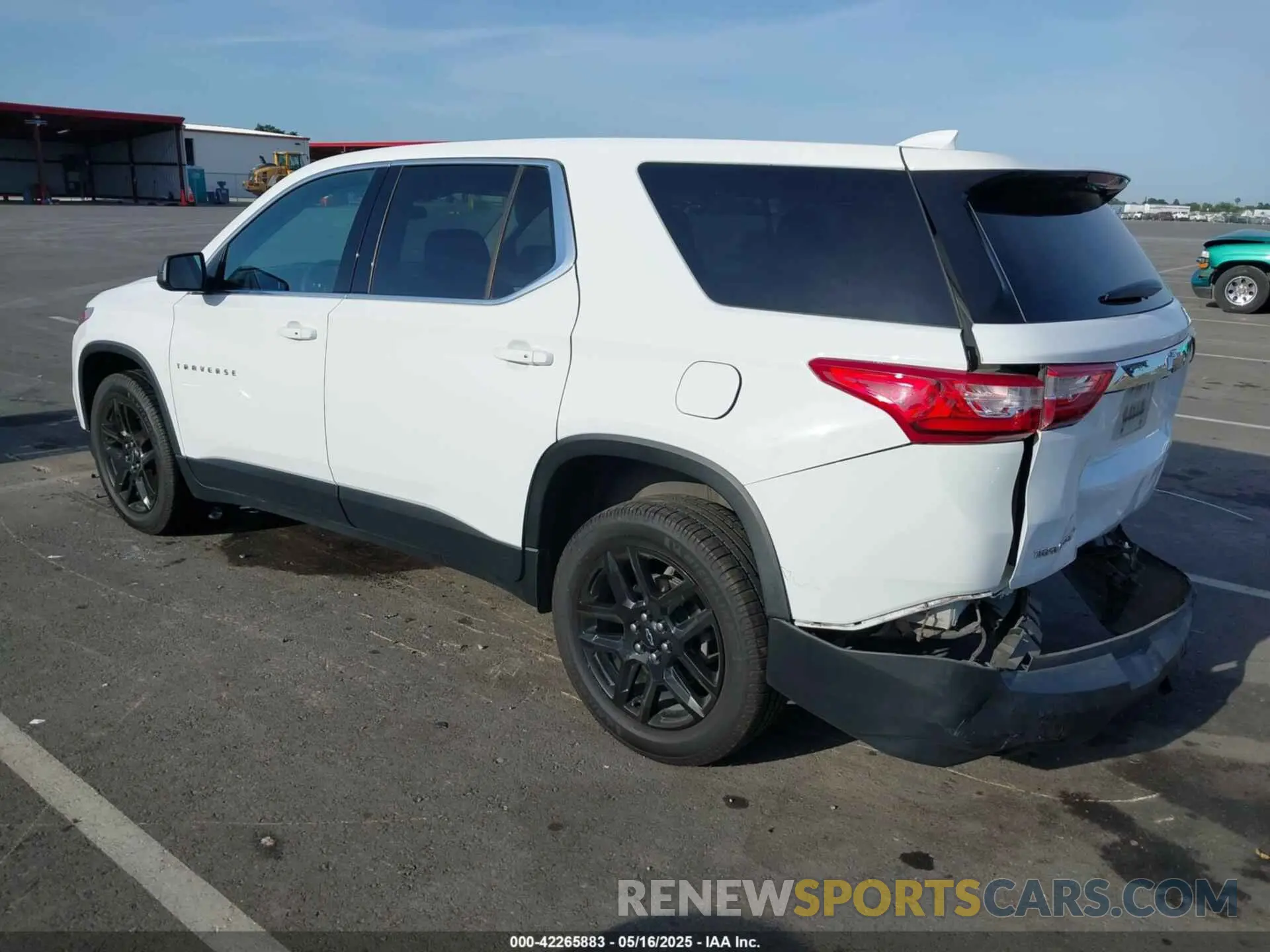 3 Photograph of a damaged car 1GNERFKW5MJ182754 CHEVROLET TRAVERSE 2021