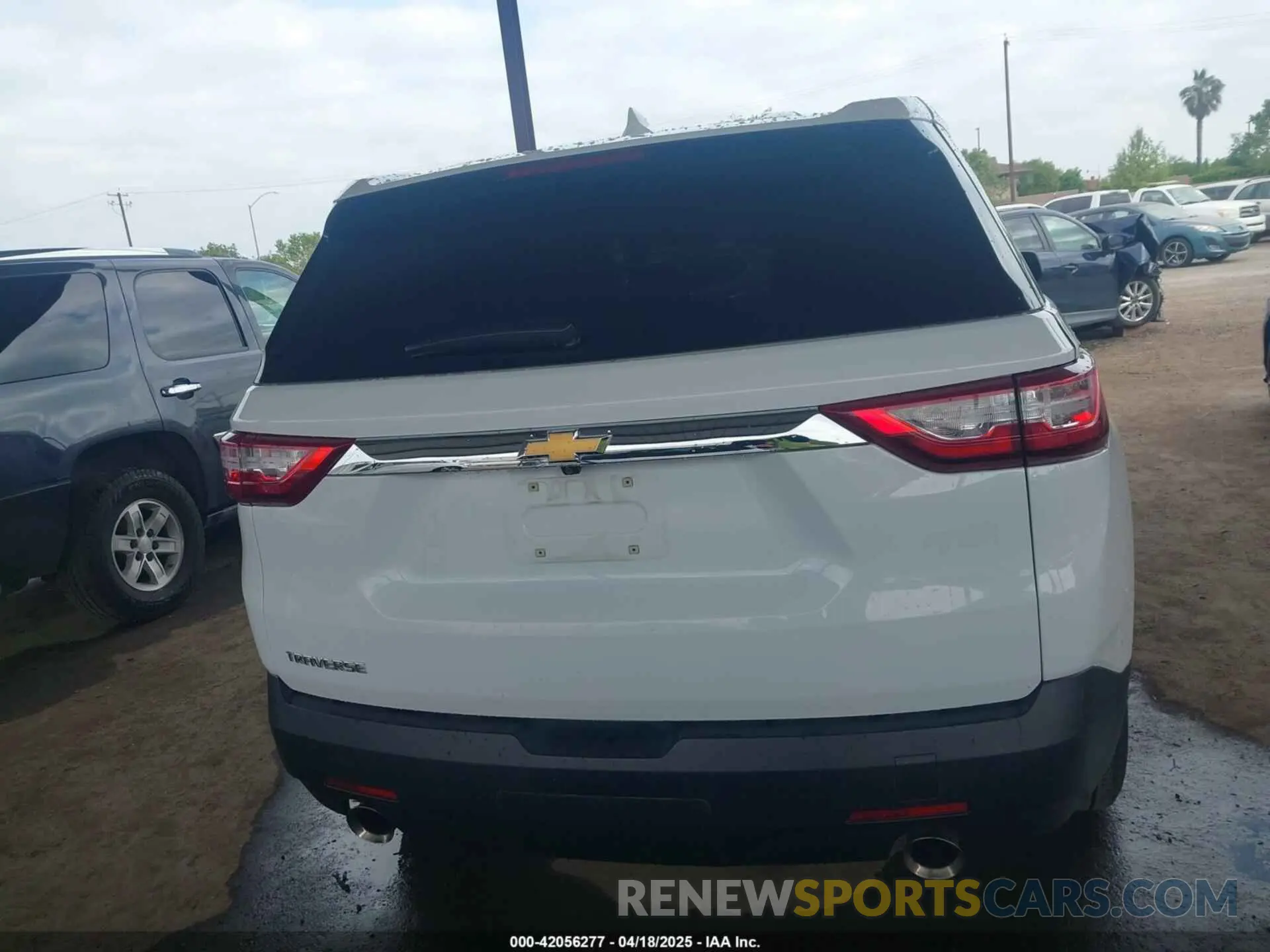 16 Photograph of a damaged car 1GNERFKW5MJ197111 CHEVROLET TRAVERSE 2021