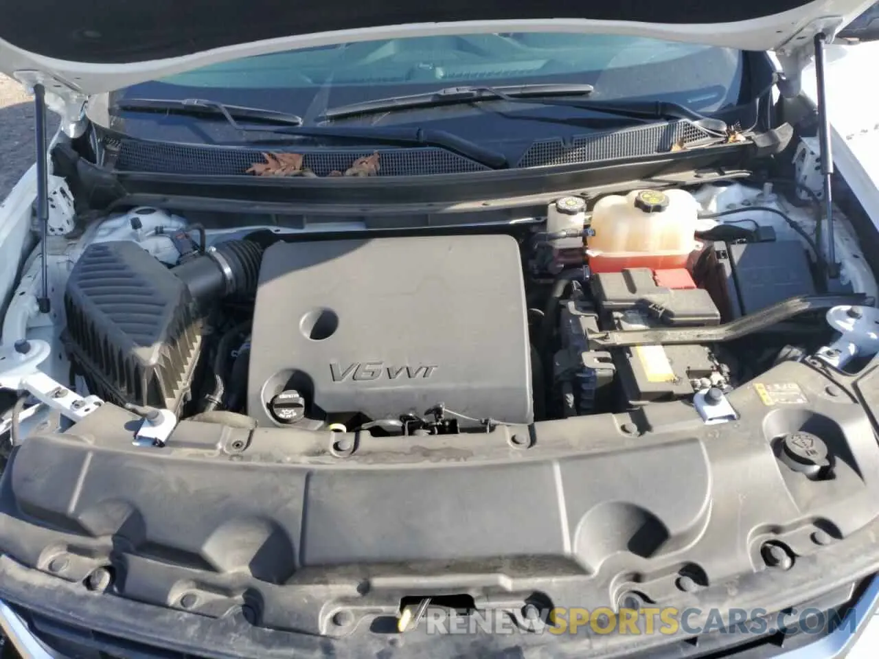 12 Photograph of a damaged car 1GNERFKW5MJ246582 CHEVROLET TRAVERSE 2021