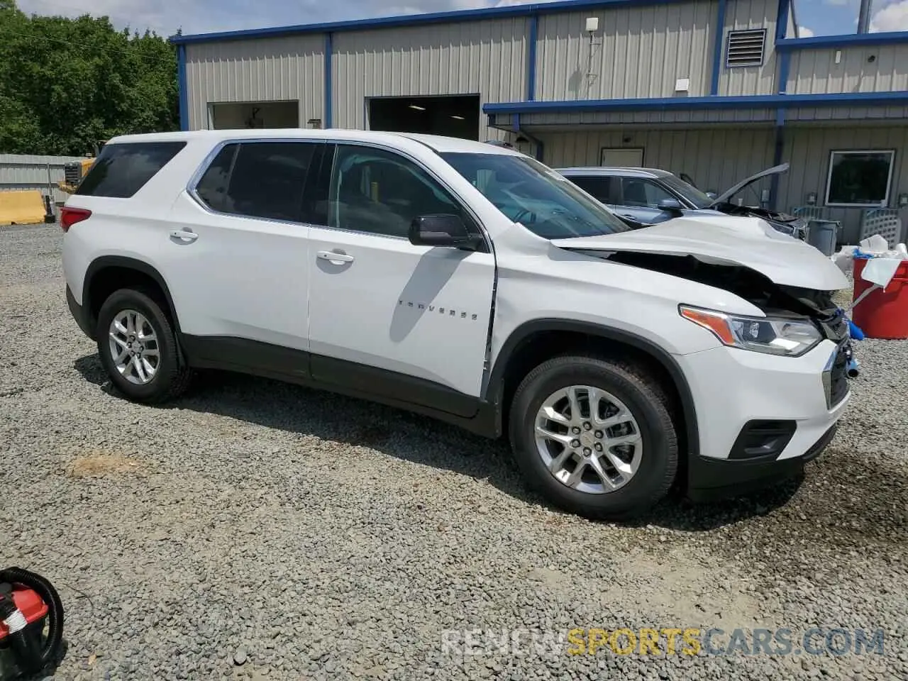 4 Photograph of a damaged car 1GNERFKW6MJ135040 CHEVROLET TRAVERSE 2021