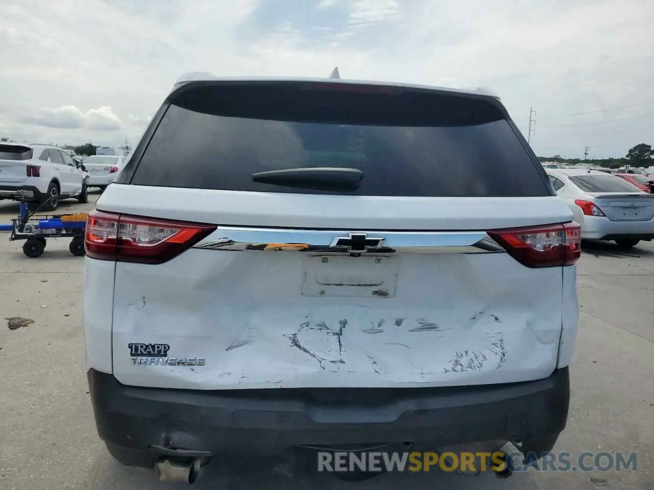 6 Photograph of a damaged car 1GNERFKW6MJ164585 CHEVROLET TRAVERSE 2021