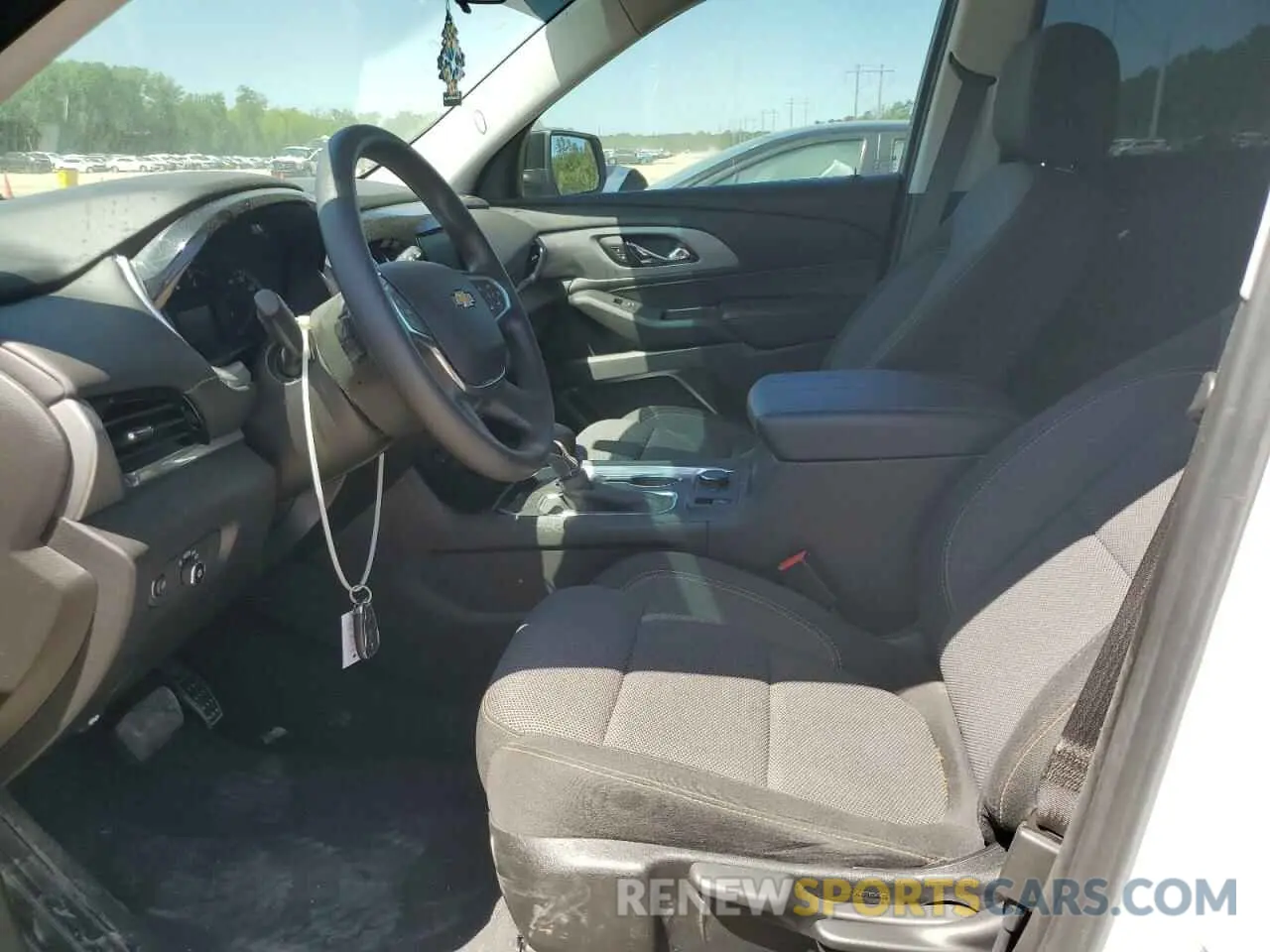 7 Photograph of a damaged car 1GNERFKW6MJ189342 CHEVROLET TRAVERSE 2021