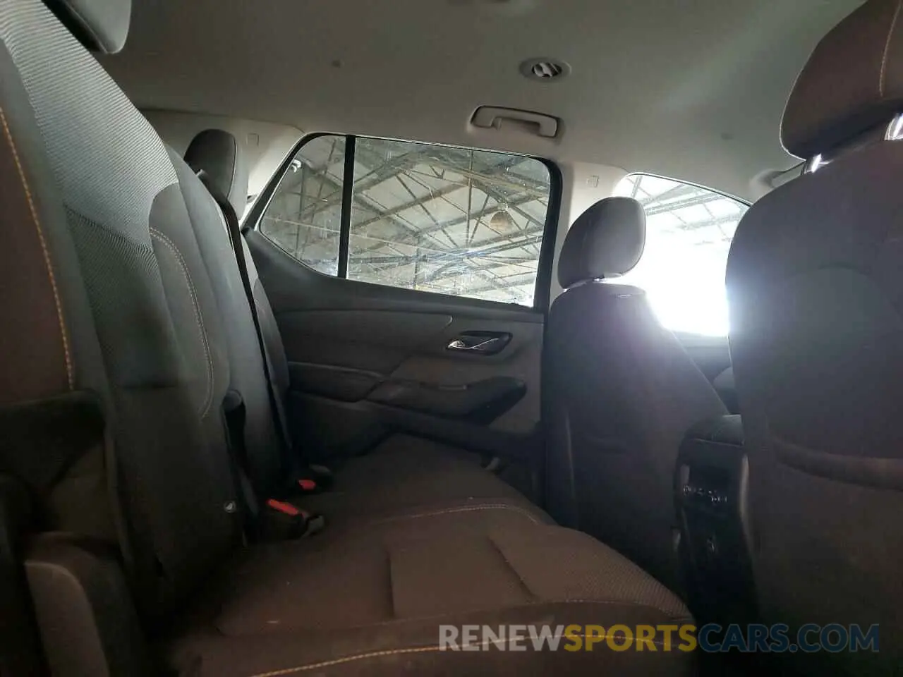 11 Photograph of a damaged car 1GNERFKW6MJ210870 CHEVROLET TRAVERSE 2021