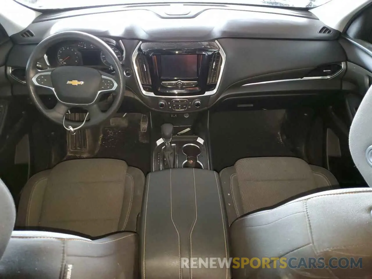 8 Photograph of a damaged car 1GNERFKW6MJ210870 CHEVROLET TRAVERSE 2021
