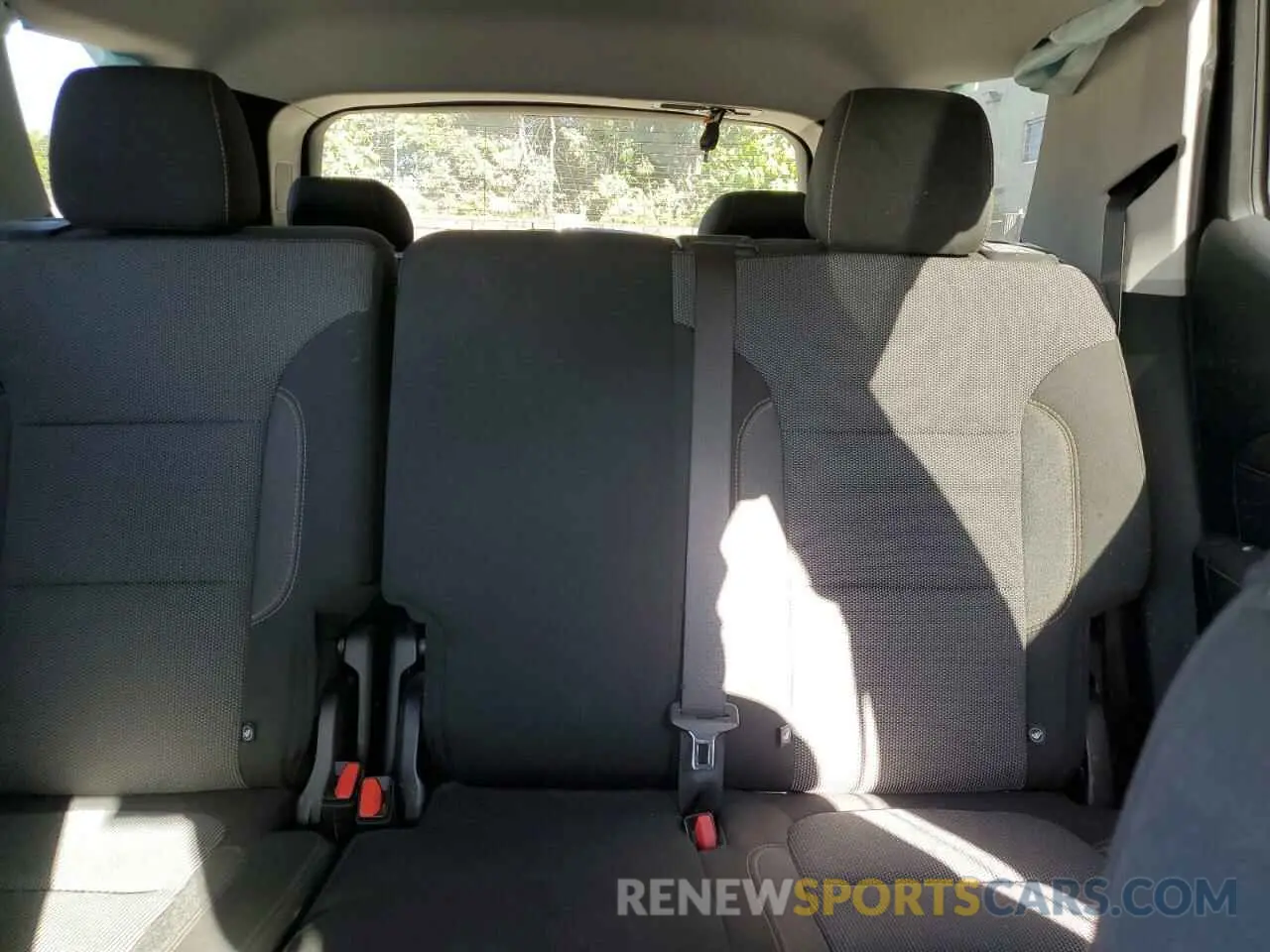 10 Photograph of a damaged car 1GNERFKW6MJ267537 CHEVROLET TRAVERSE 2021