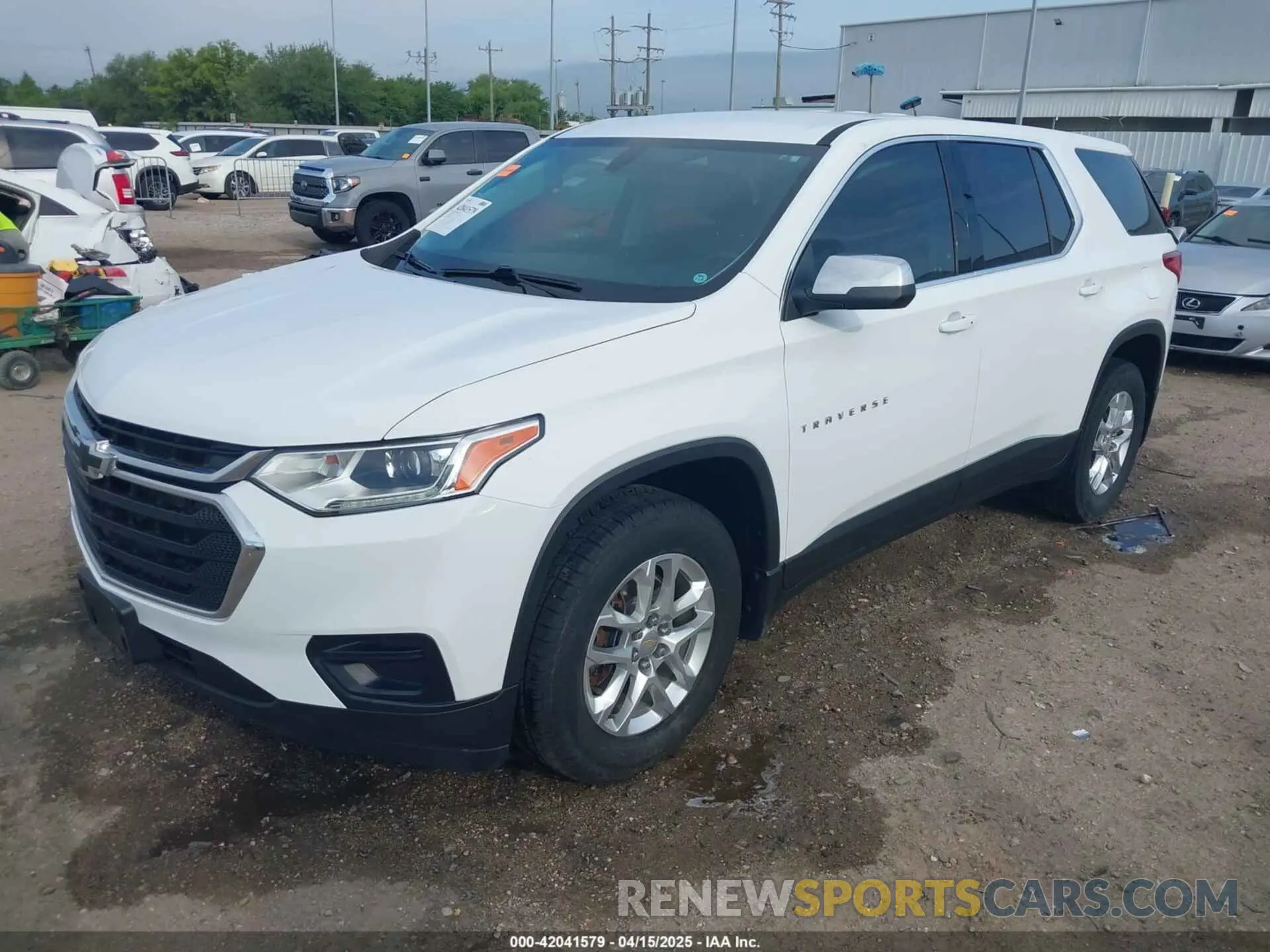 2 Photograph of a damaged car 1GNERFKW7MJ169763 CHEVROLET TRAVERSE 2021