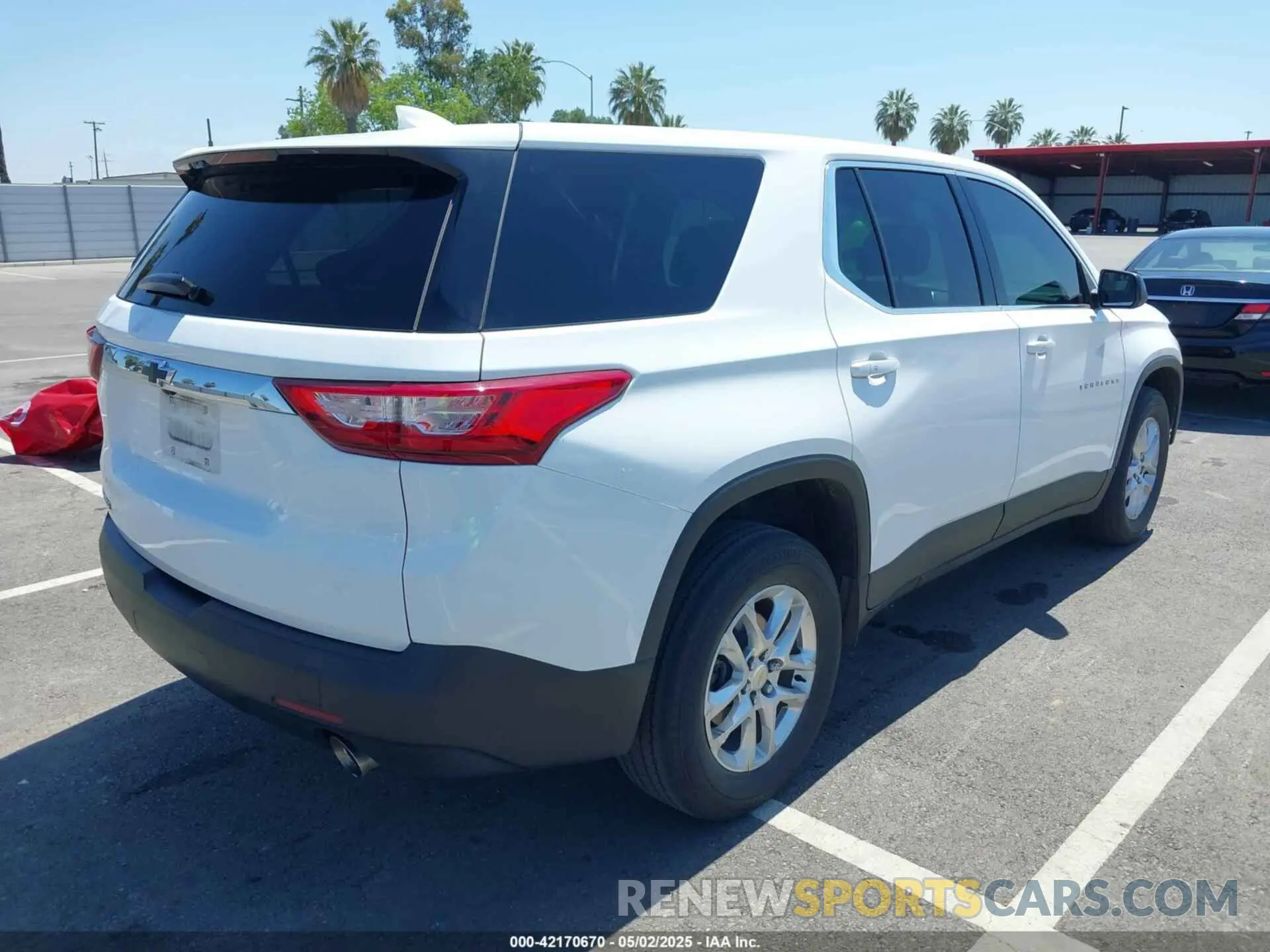 4 Photograph of a damaged car 1GNERFKW8MJ266373 CHEVROLET TRAVERSE 2021