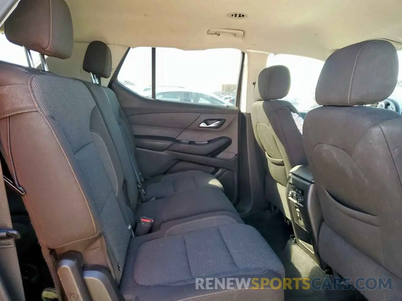 11 Photograph of a damaged car 1GNERFKW9MJ150468 CHEVROLET TRAVERSE 2021