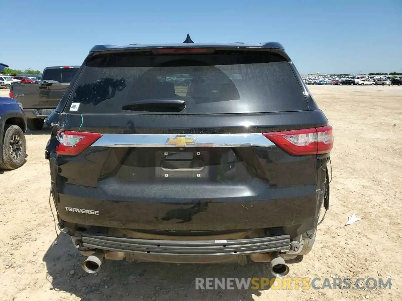 6 Photograph of a damaged car 1GNERFKWXMJ108908 CHEVROLET TRAVERSE 2021