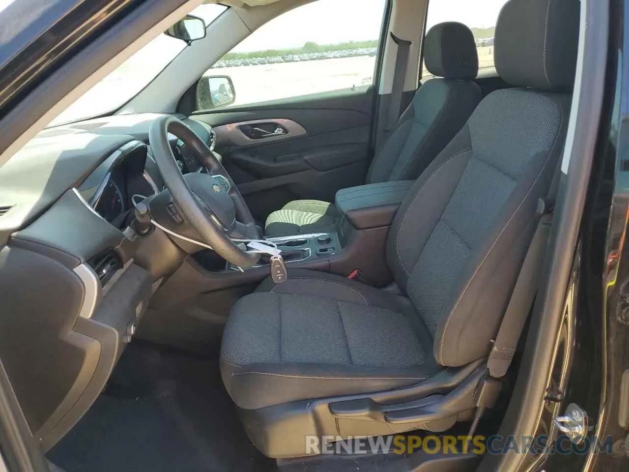 7 Photograph of a damaged car 1GNERFKWXMJ108908 CHEVROLET TRAVERSE 2021