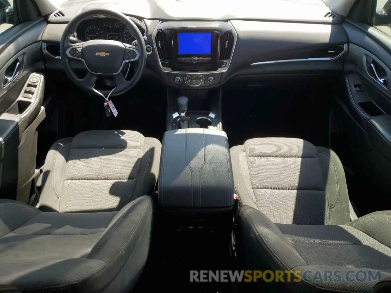 8 Photograph of a damaged car 1GNERFKWXMJ111923 CHEVROLET TRAVERSE 2021