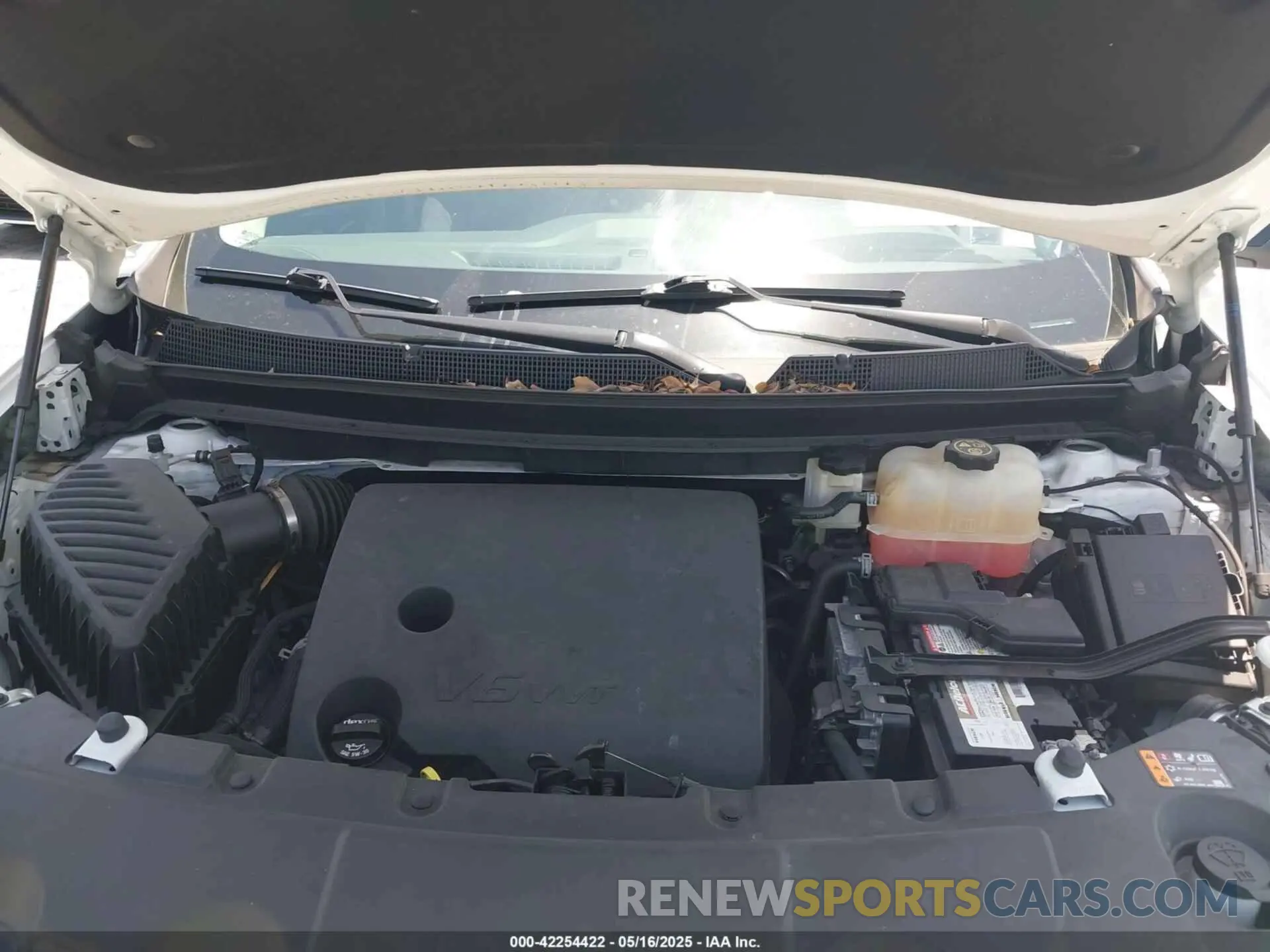 10 Photograph of a damaged car 1GNERFKWXMJ201136 CHEVROLET TRAVERSE 2021