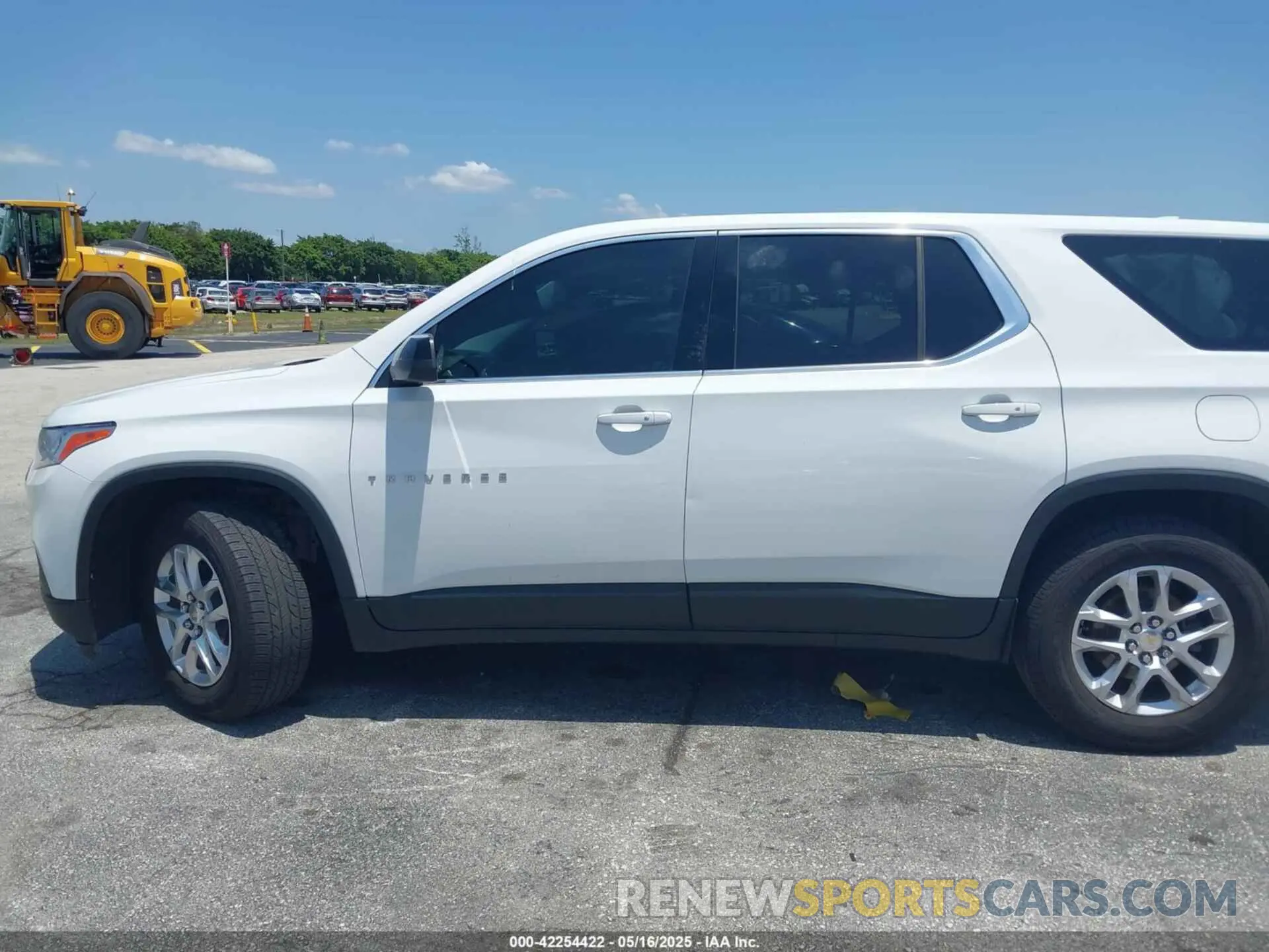 15 Photograph of a damaged car 1GNERFKWXMJ201136 CHEVROLET TRAVERSE 2021