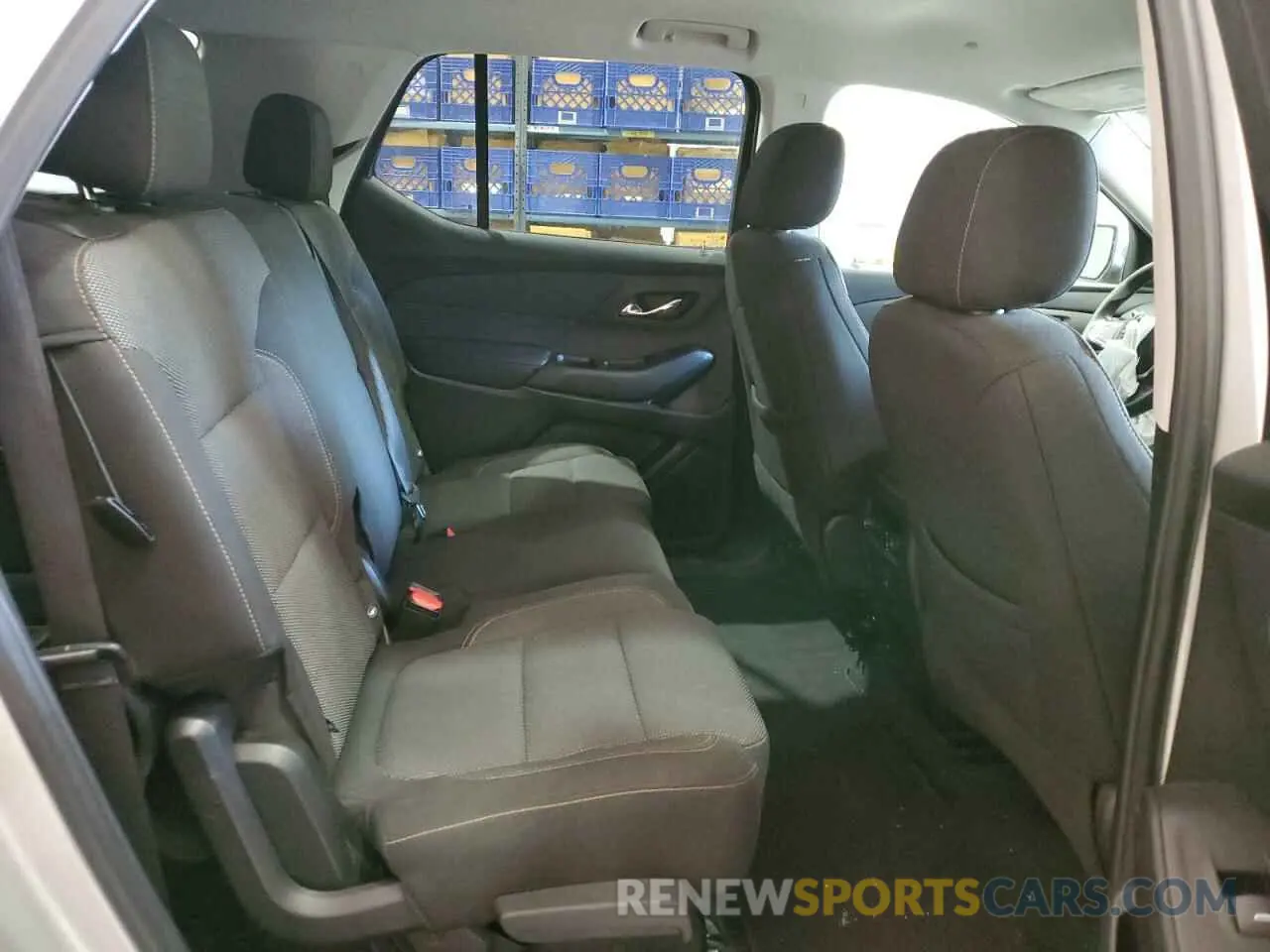 11 Photograph of a damaged car 1GNERFKWXMJ263118 CHEVROLET TRAVERSE 2021